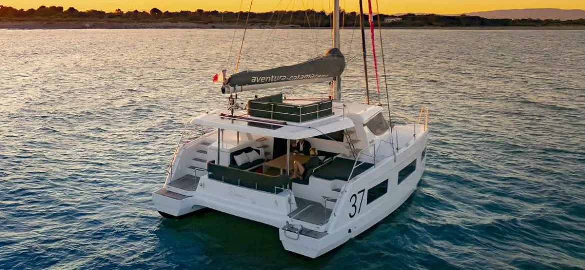 Aventura 37 Classic — yacht photo 2