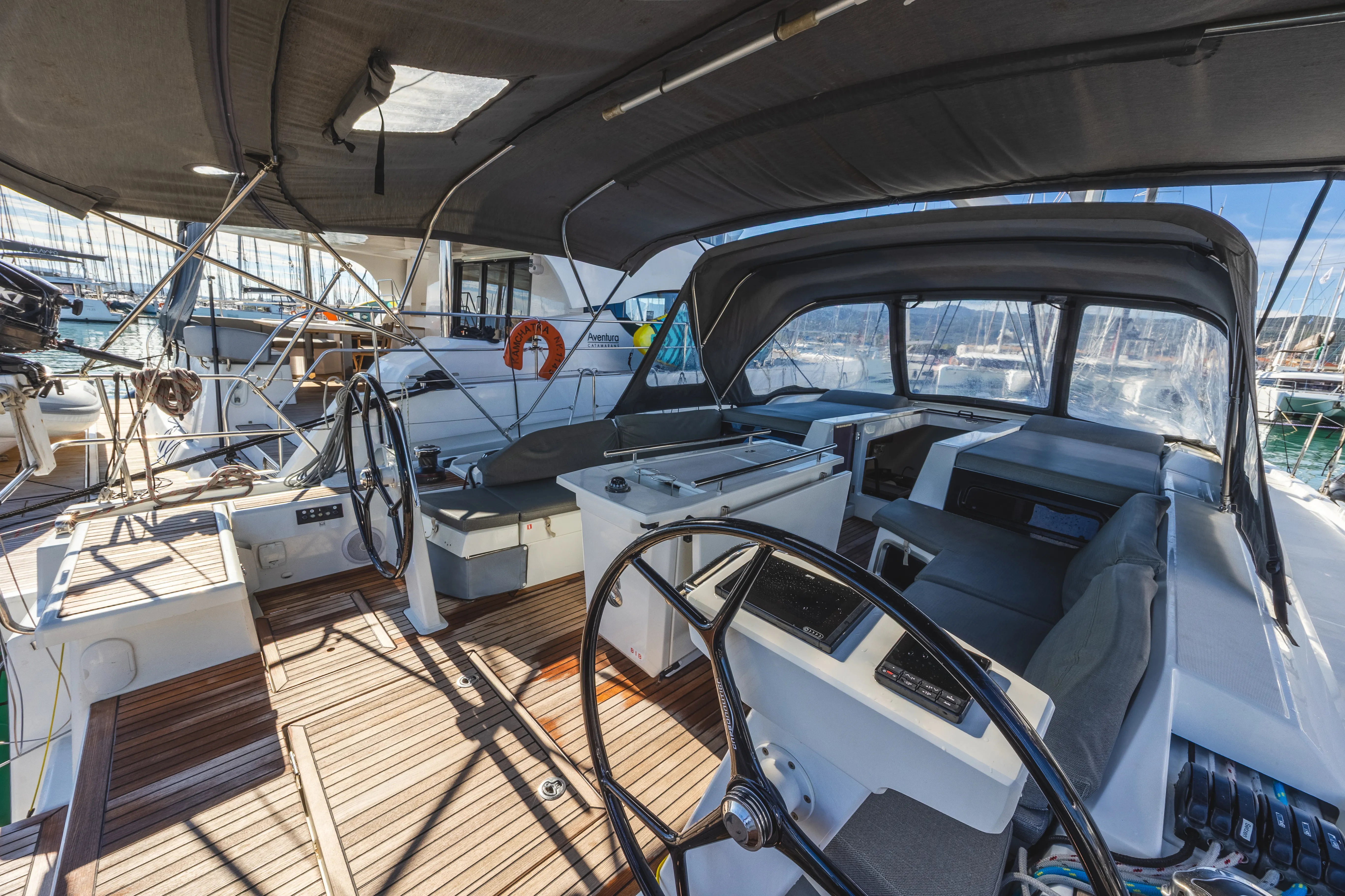 Oceanis 51.1 Forkys — фотография яхты 4