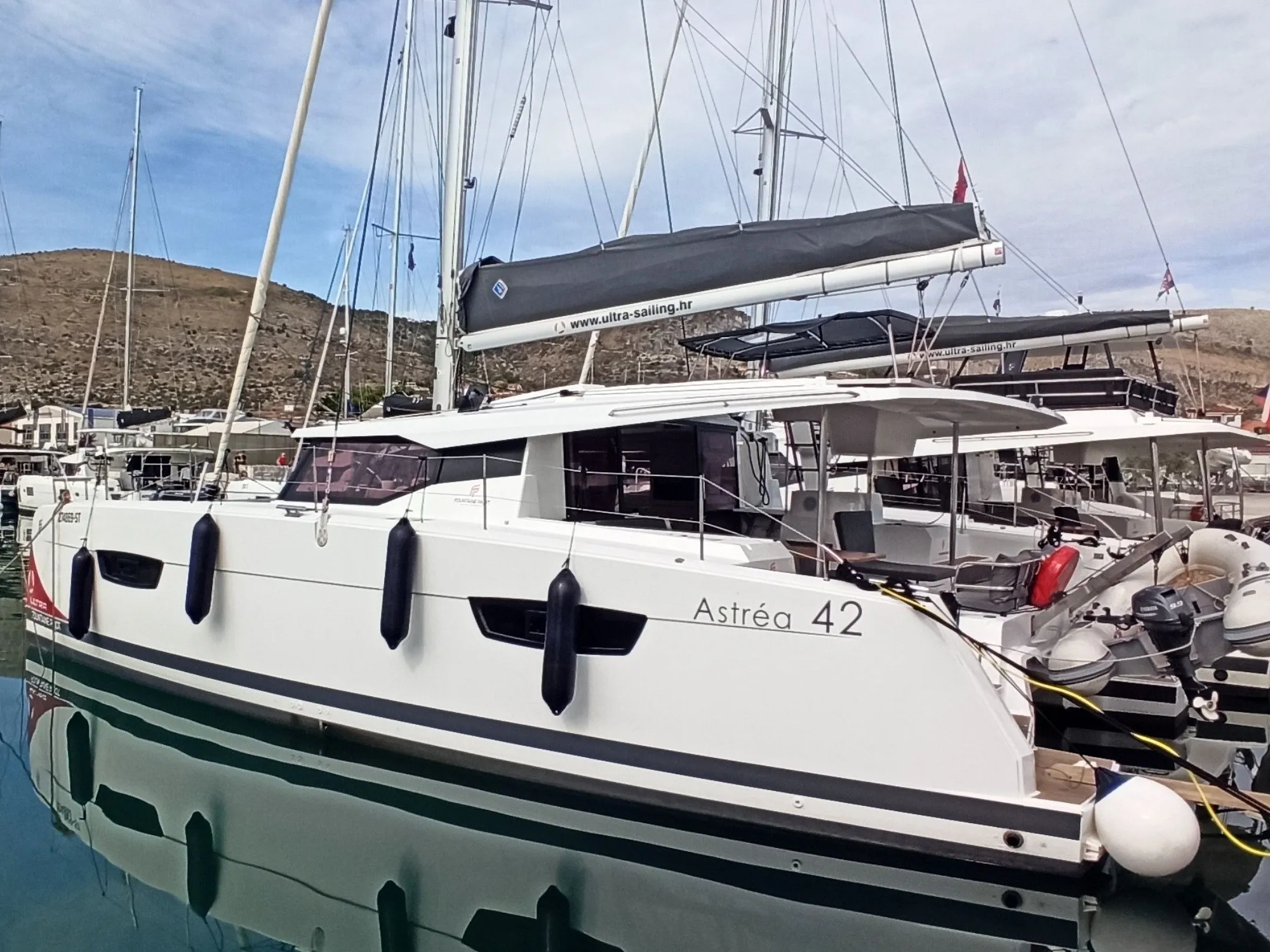 Astréa 42 Magic Summer — foto dello yacht n. 1