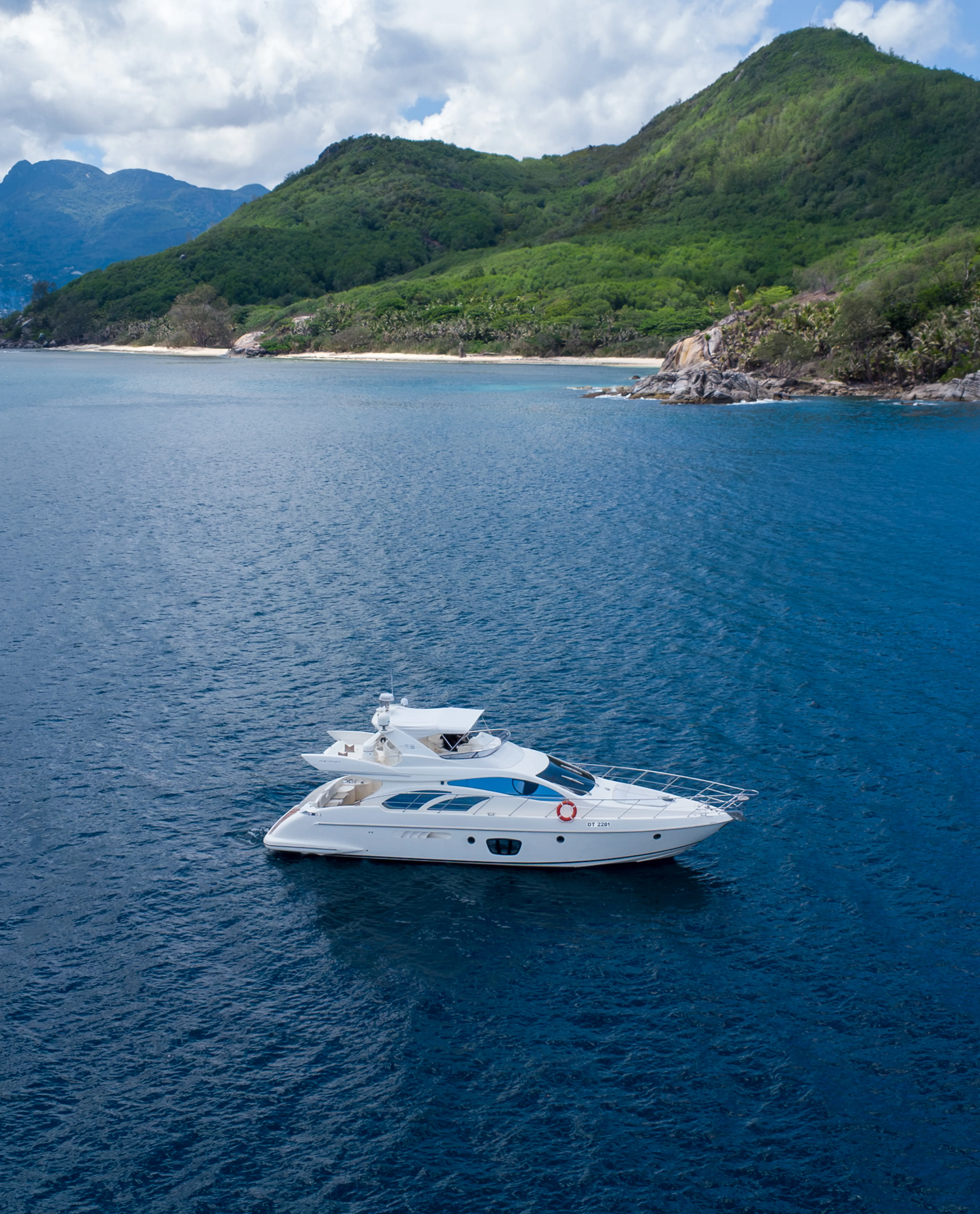 Azimut 55 Oliviia — fotografia jachty 49