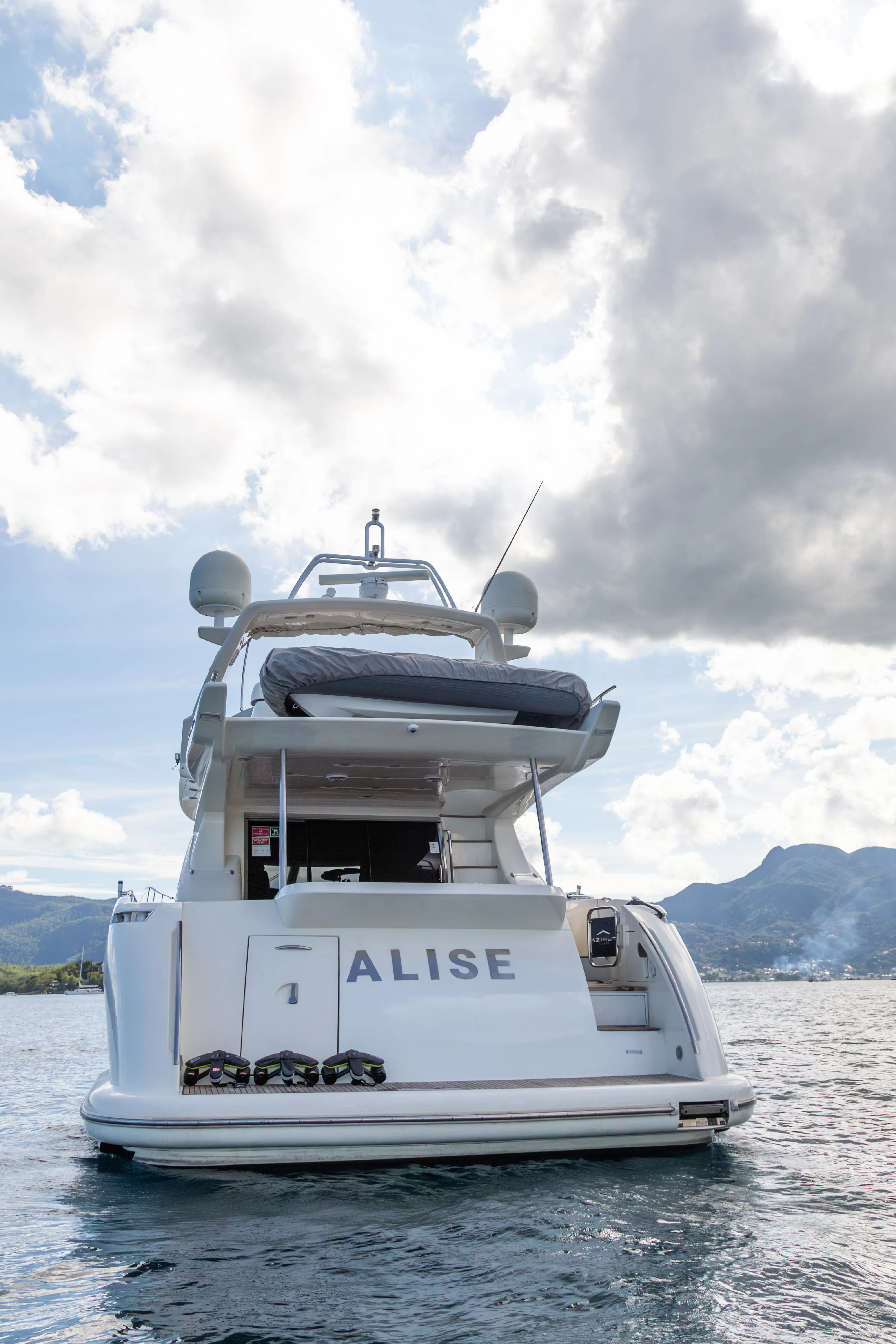 Azimut 68 E Alise — fotografia jachty 9