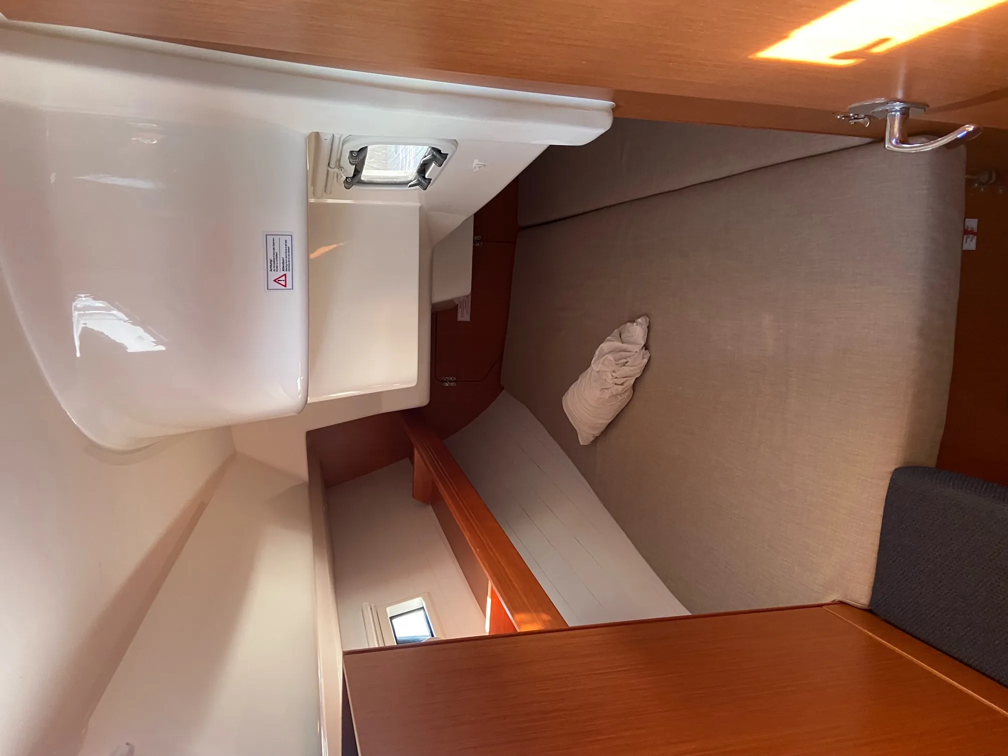 Bavaria Cruiser 34 Comfort — yacht photo 6