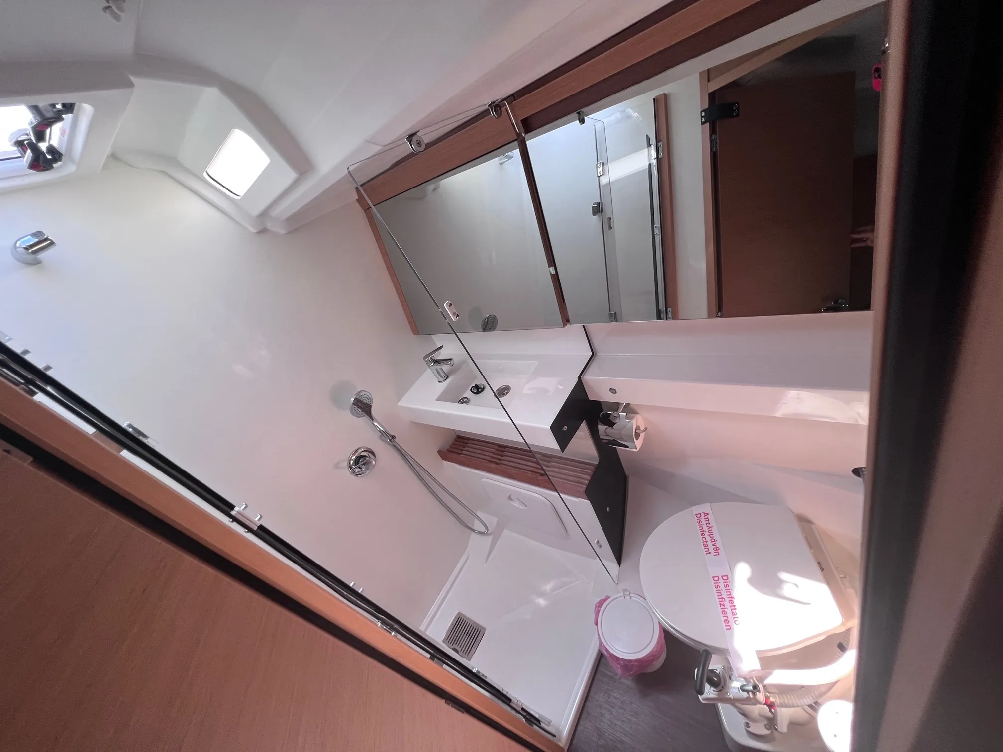 Sun Odyssey 440 Elisabeth II — фотография яхты 2