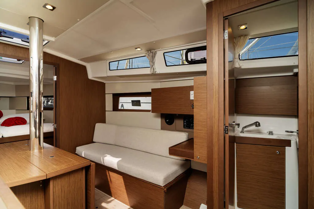 Oceanis 38 Gabri — foto dello yacht n. 2