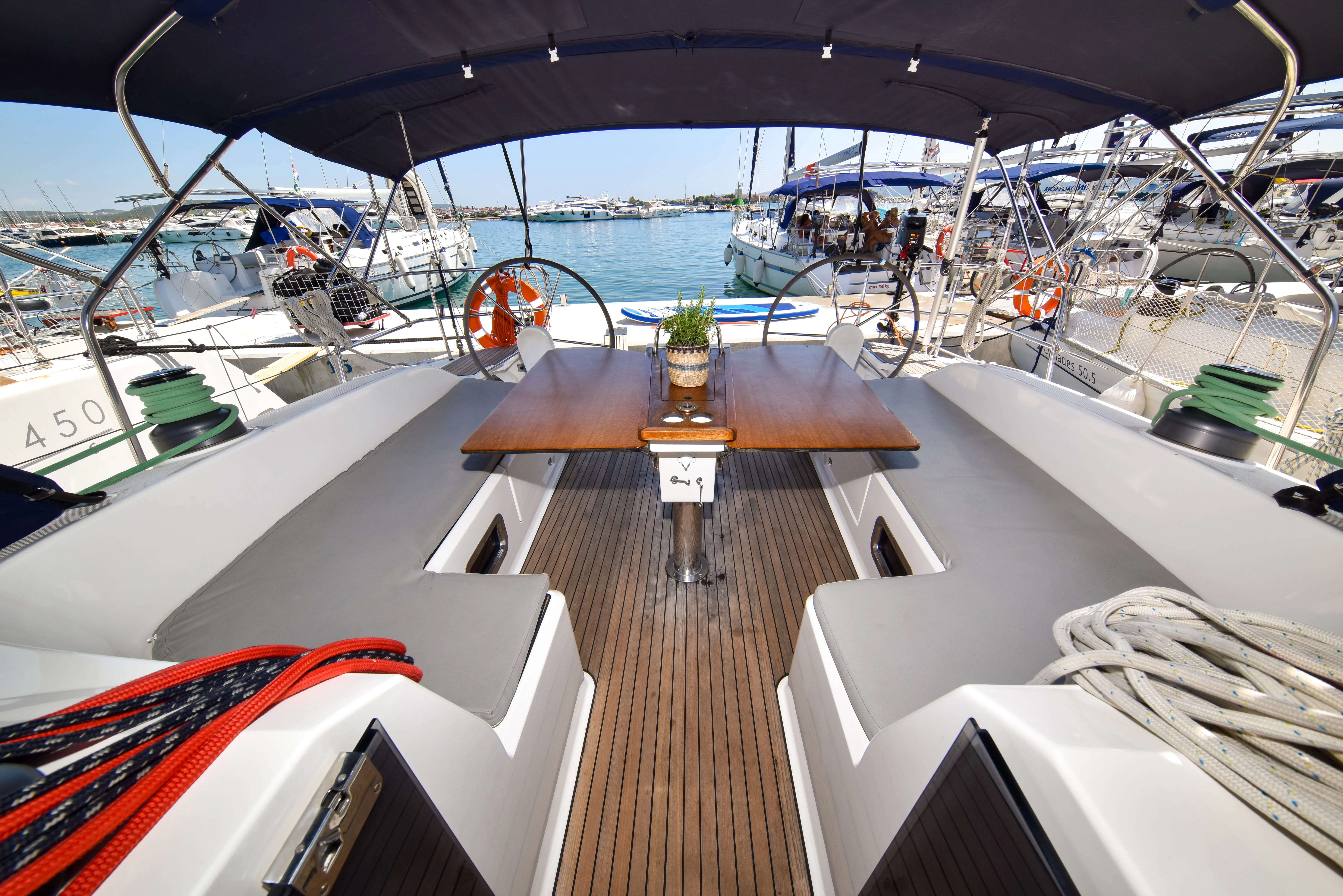 Bavaria Cruiser 51 YOLO — фотография яхты 26