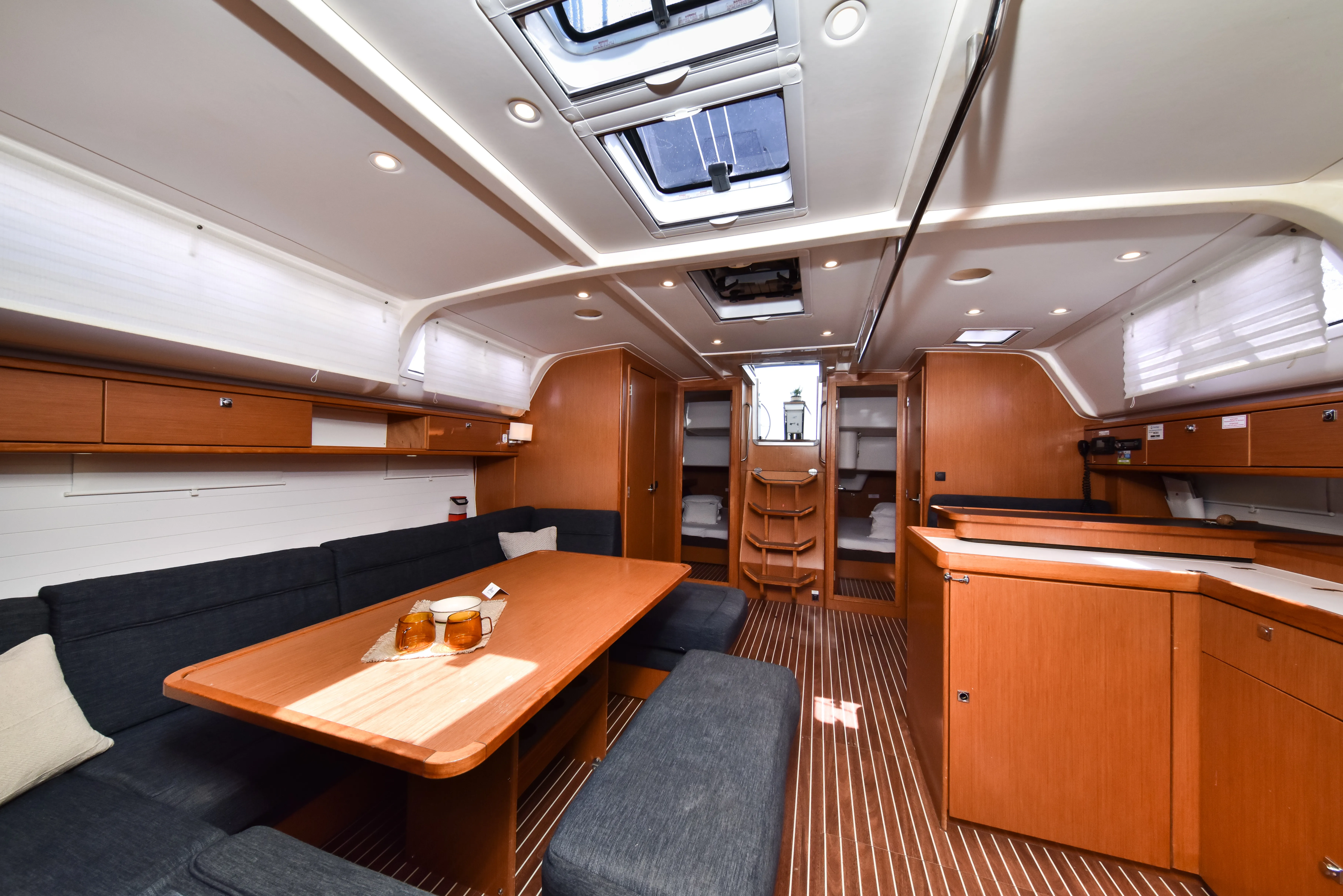 Bavaria Cruiser 51 YOLO — фотография яхты 13