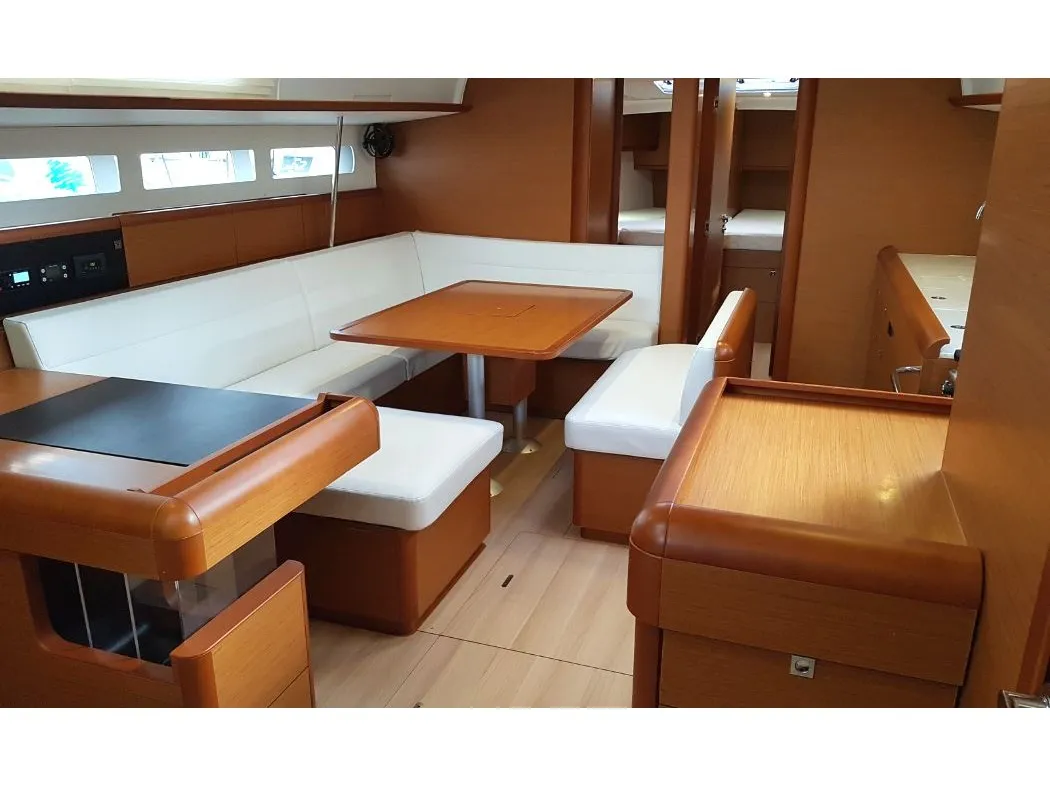 Sun Odyssey 519 — foto dello yacht n. 8
