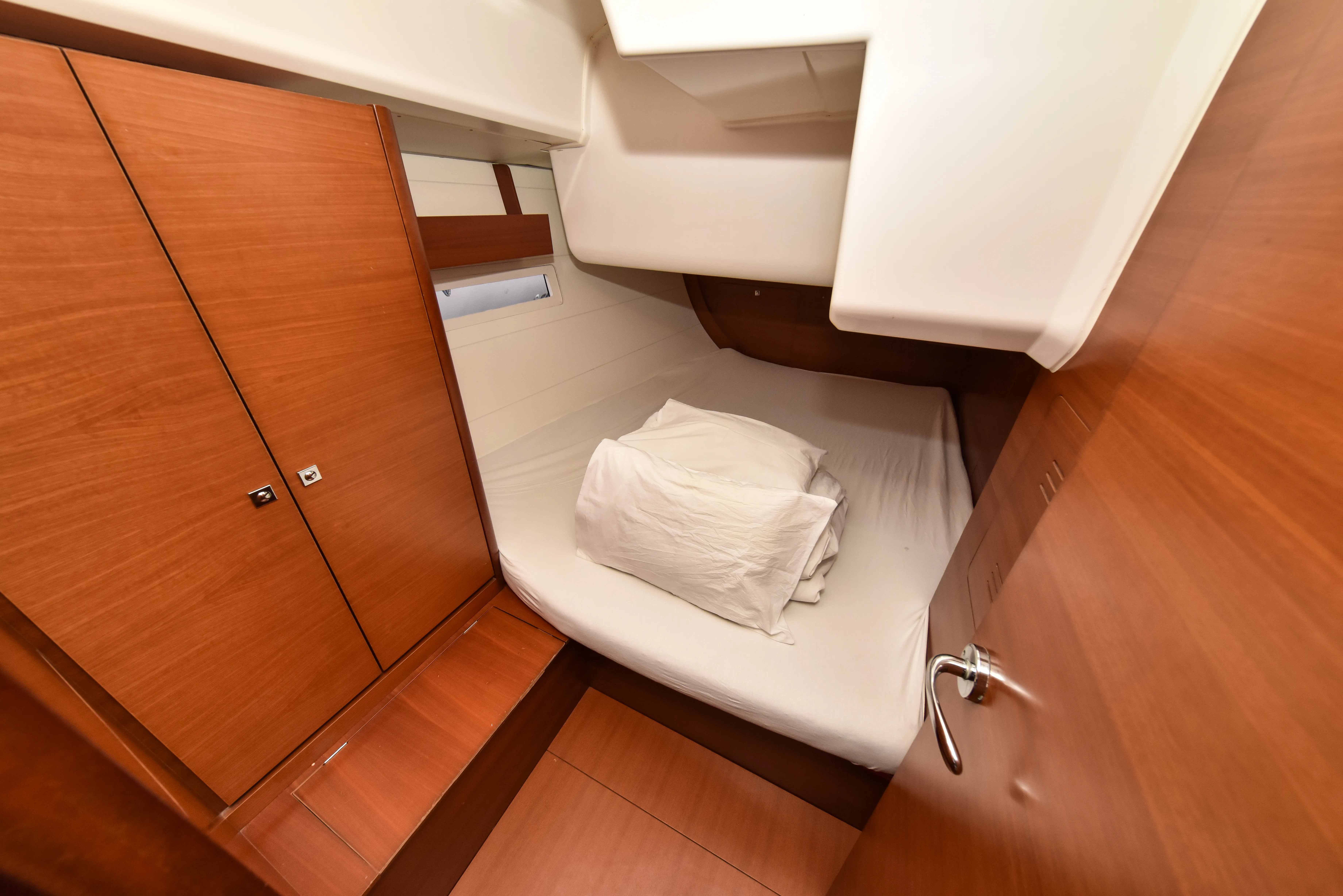 Dufour 410 Grand Large Stella — фотография яхты 18