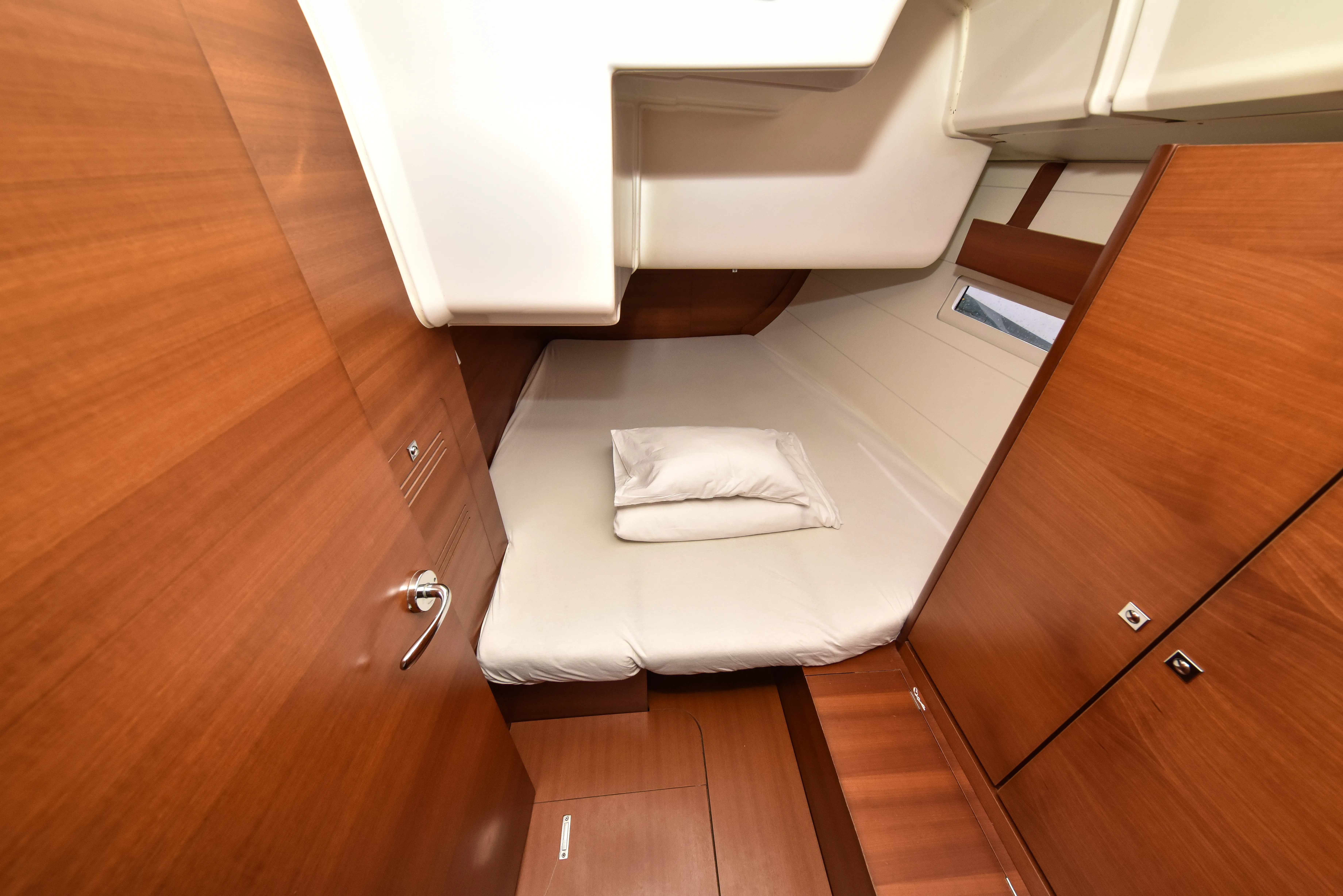 Dufour 410 Grand Large Stella — фотография яхты 47