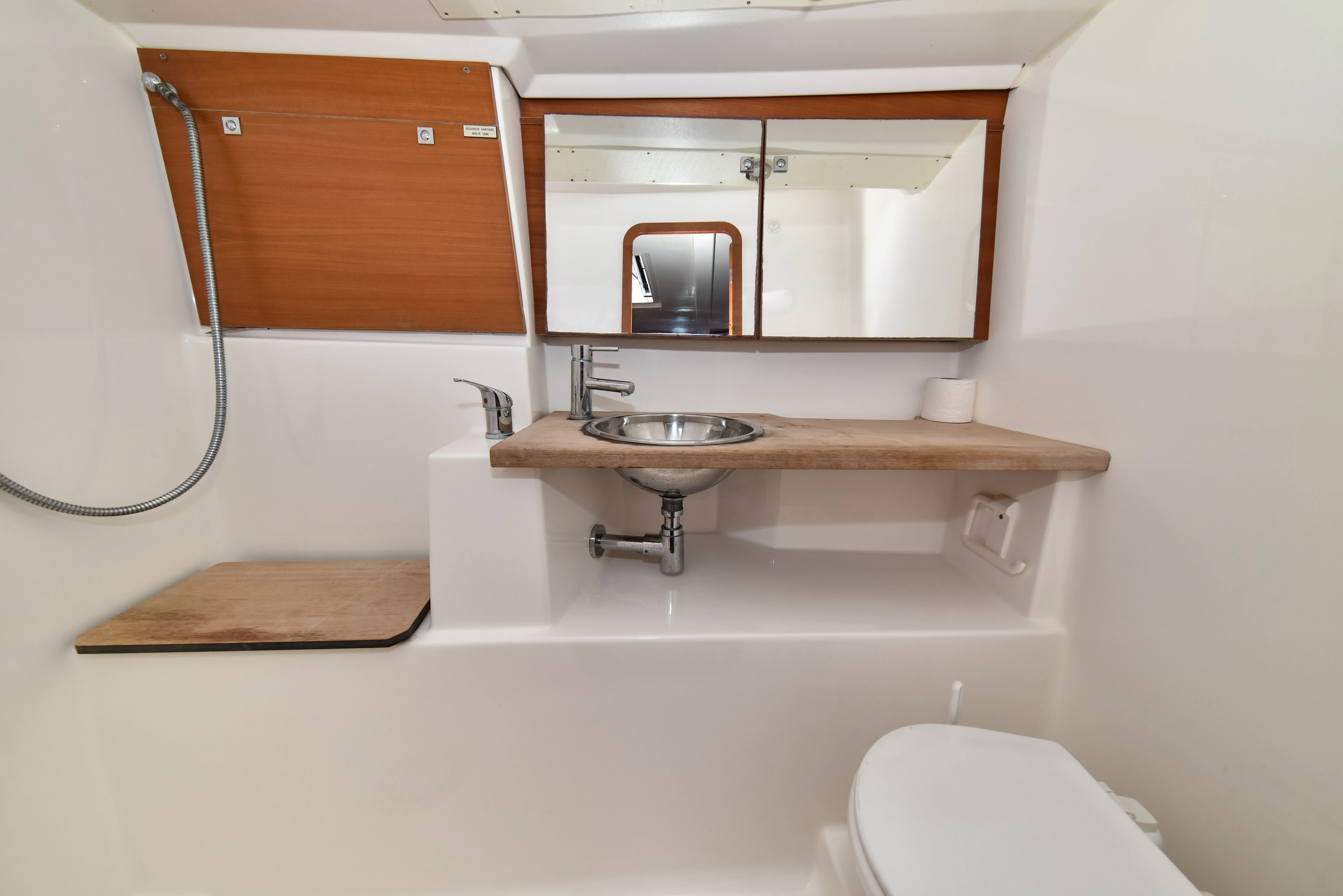 Dufour 410 Grand Large Stella — фотография яхты 44