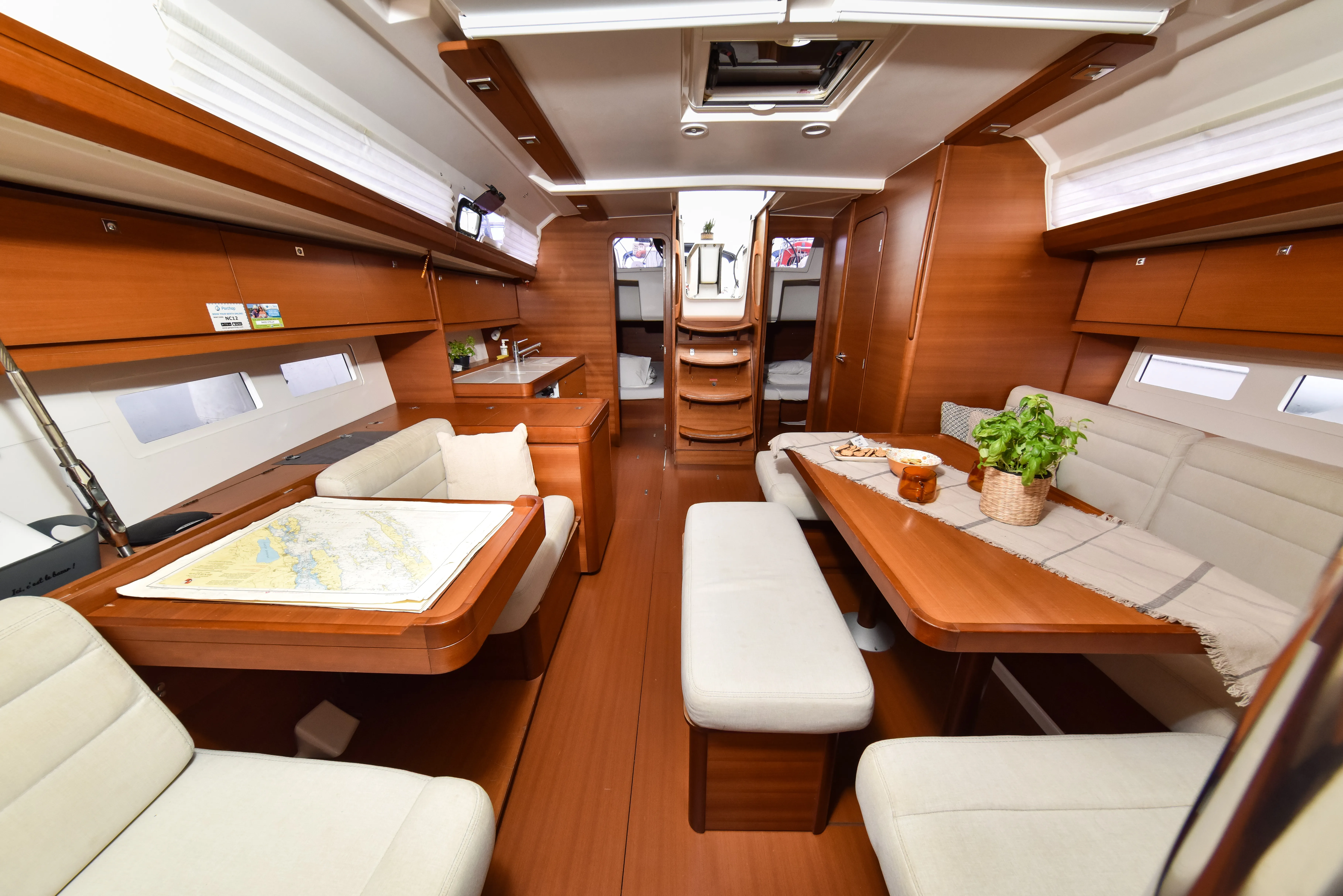 Dufour 410 Grand Large Stella — фотография яхты 11