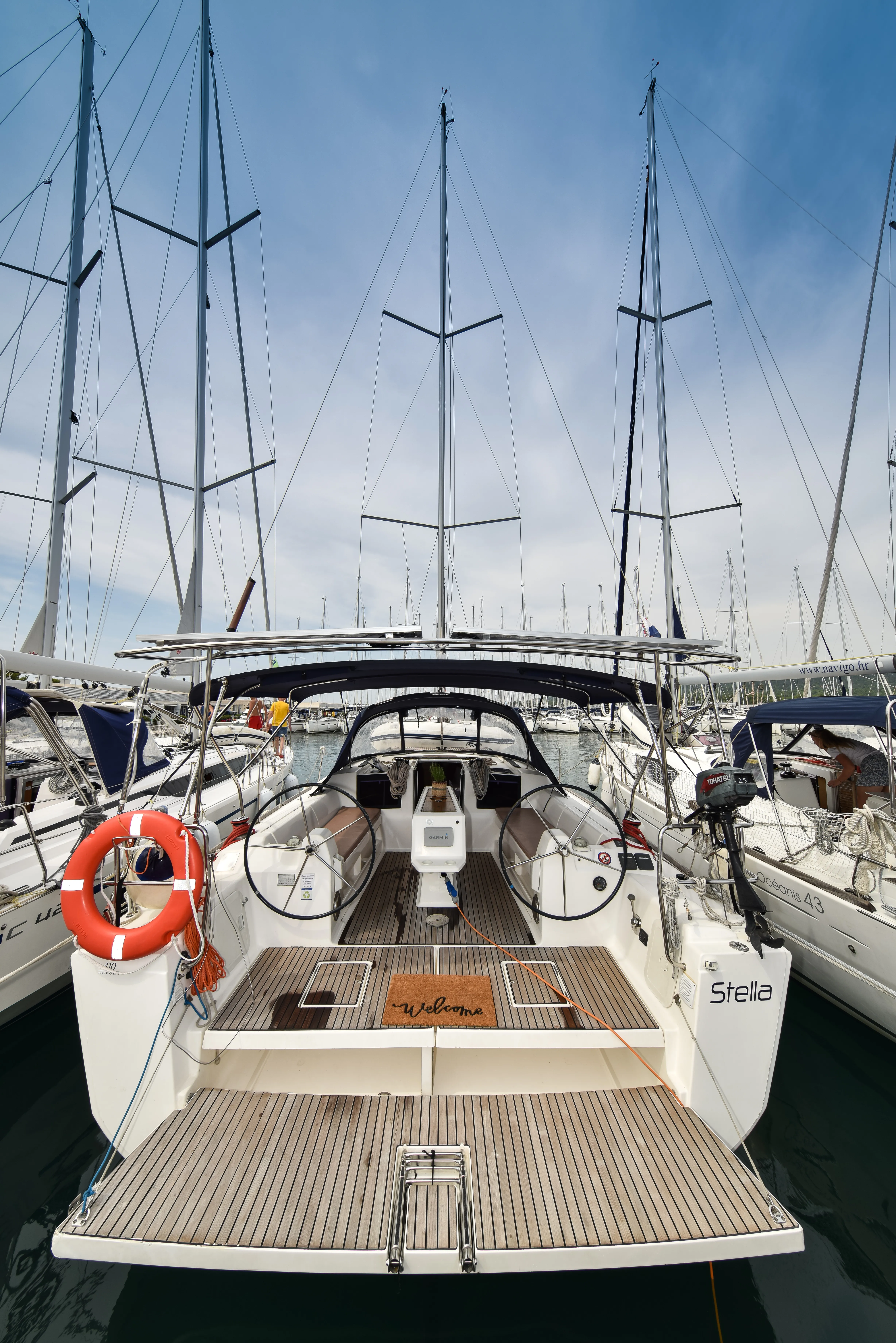 Dufour 410 Grand Large Stella — фотография яхты 4