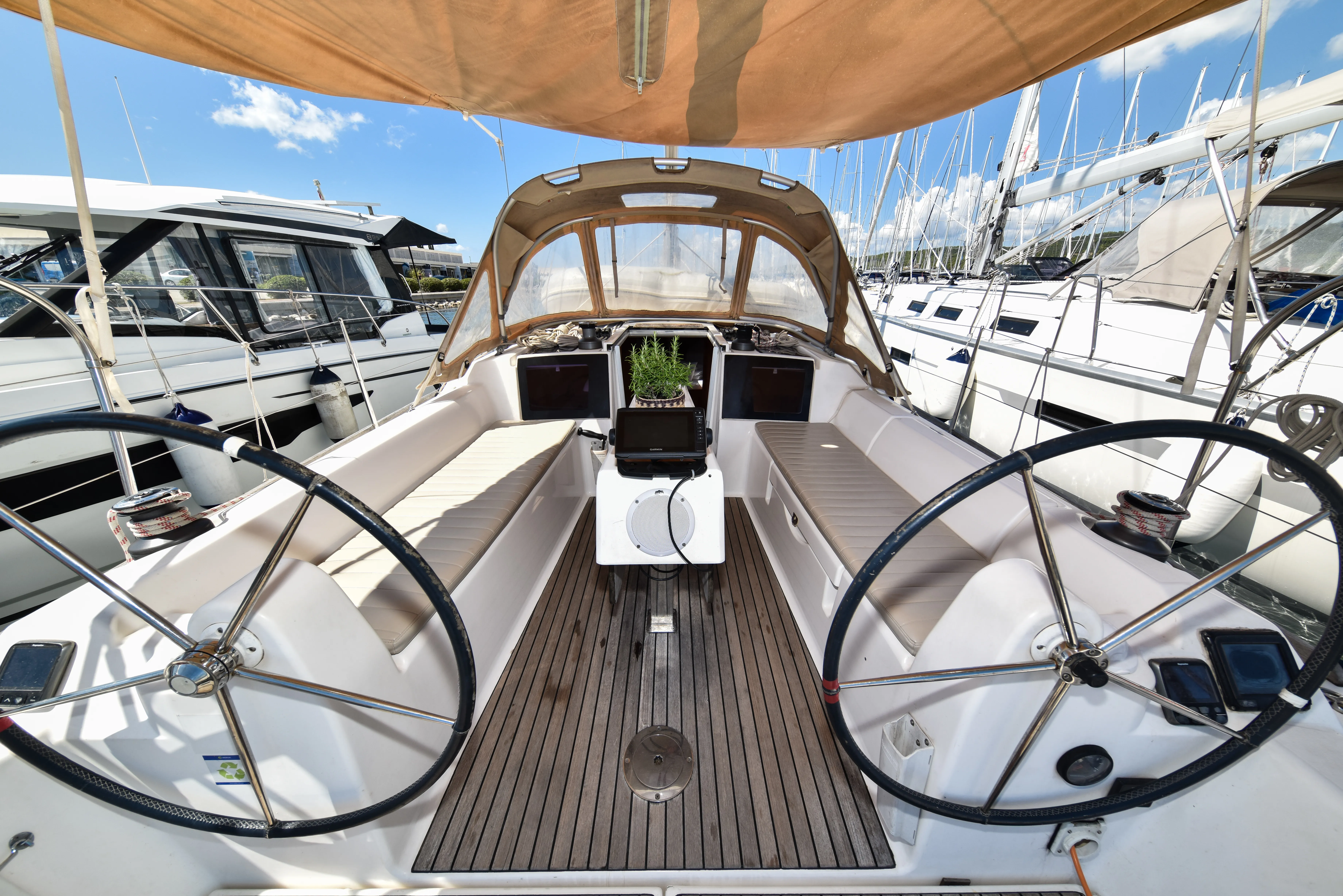 Dufour 350 Grand Large Pape — foto dello yacht n. 35