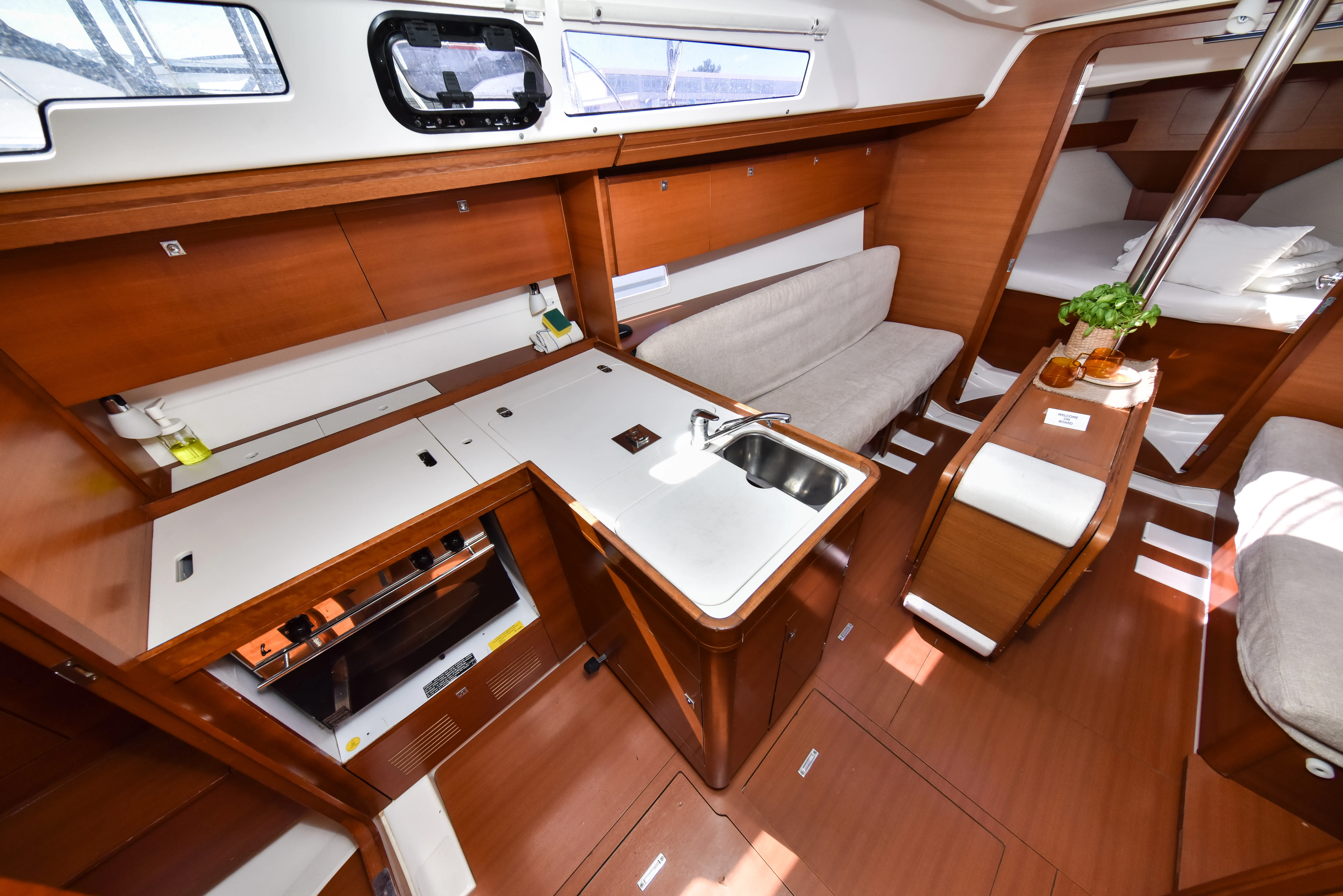 Dufour 350 Grand Large Pape — foto dello yacht n. 29