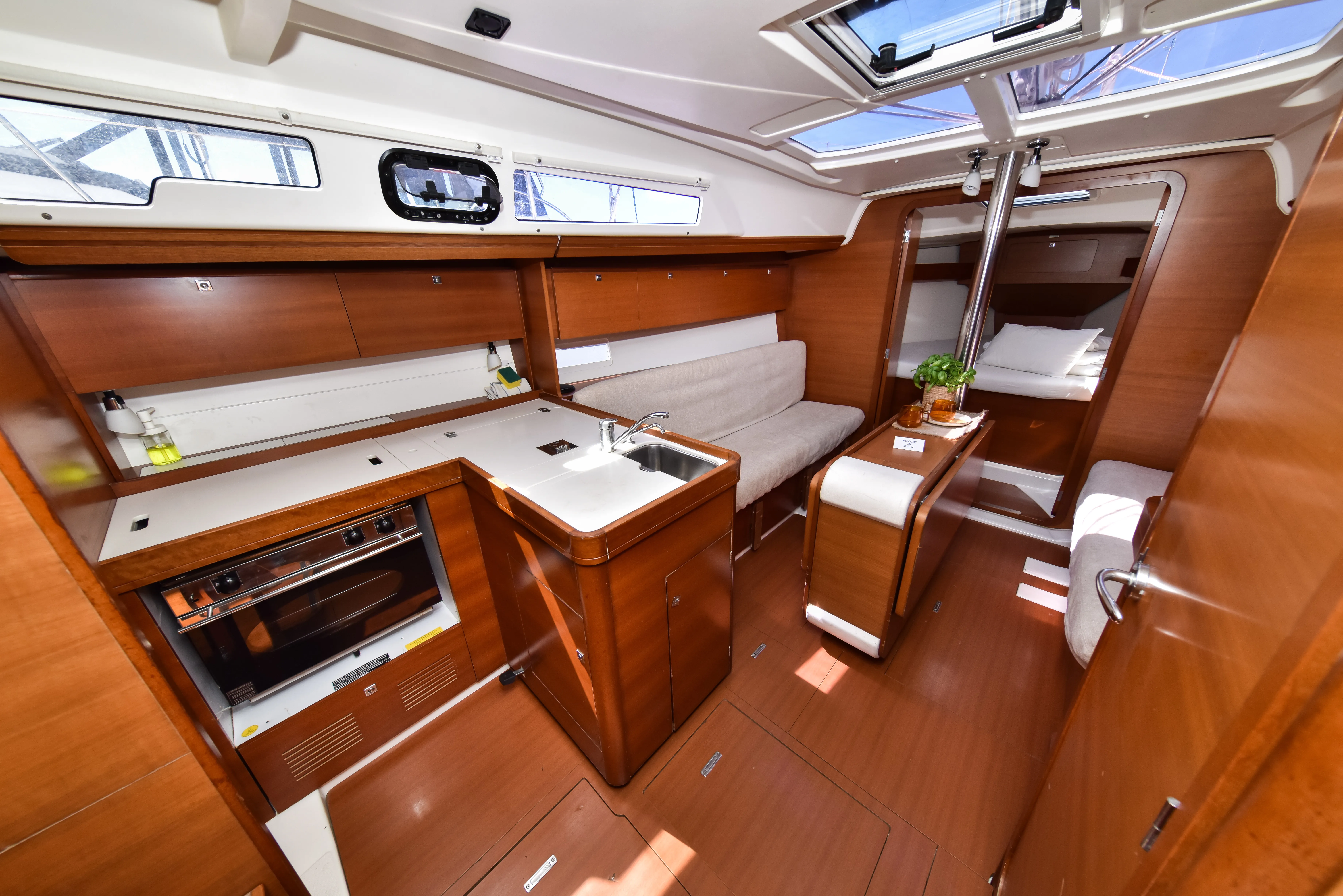 Dufour 350 Grand Large Pape — foto dello yacht n. 26