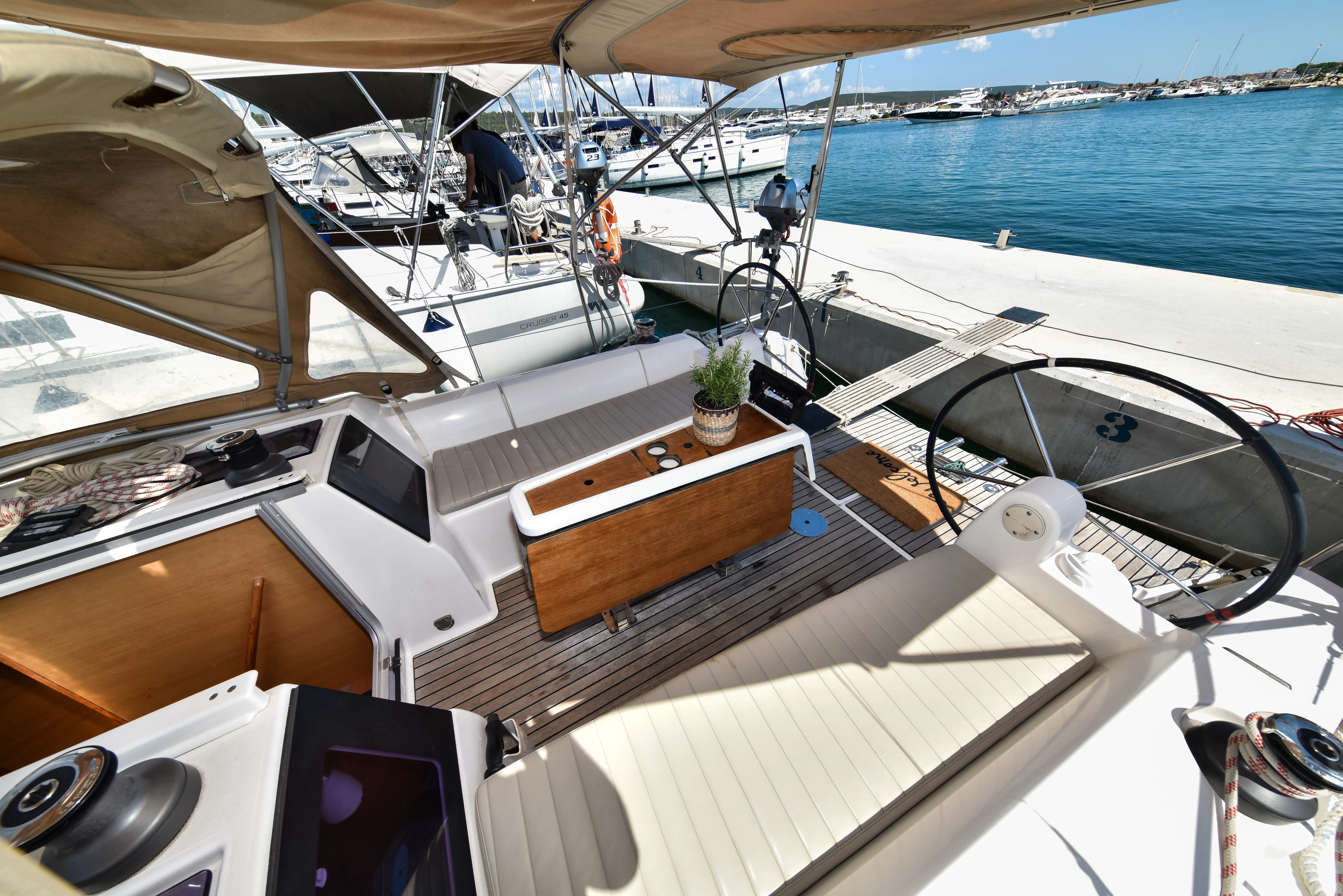 Dufour 350 Grand Large Pape — foto dello yacht n. 11