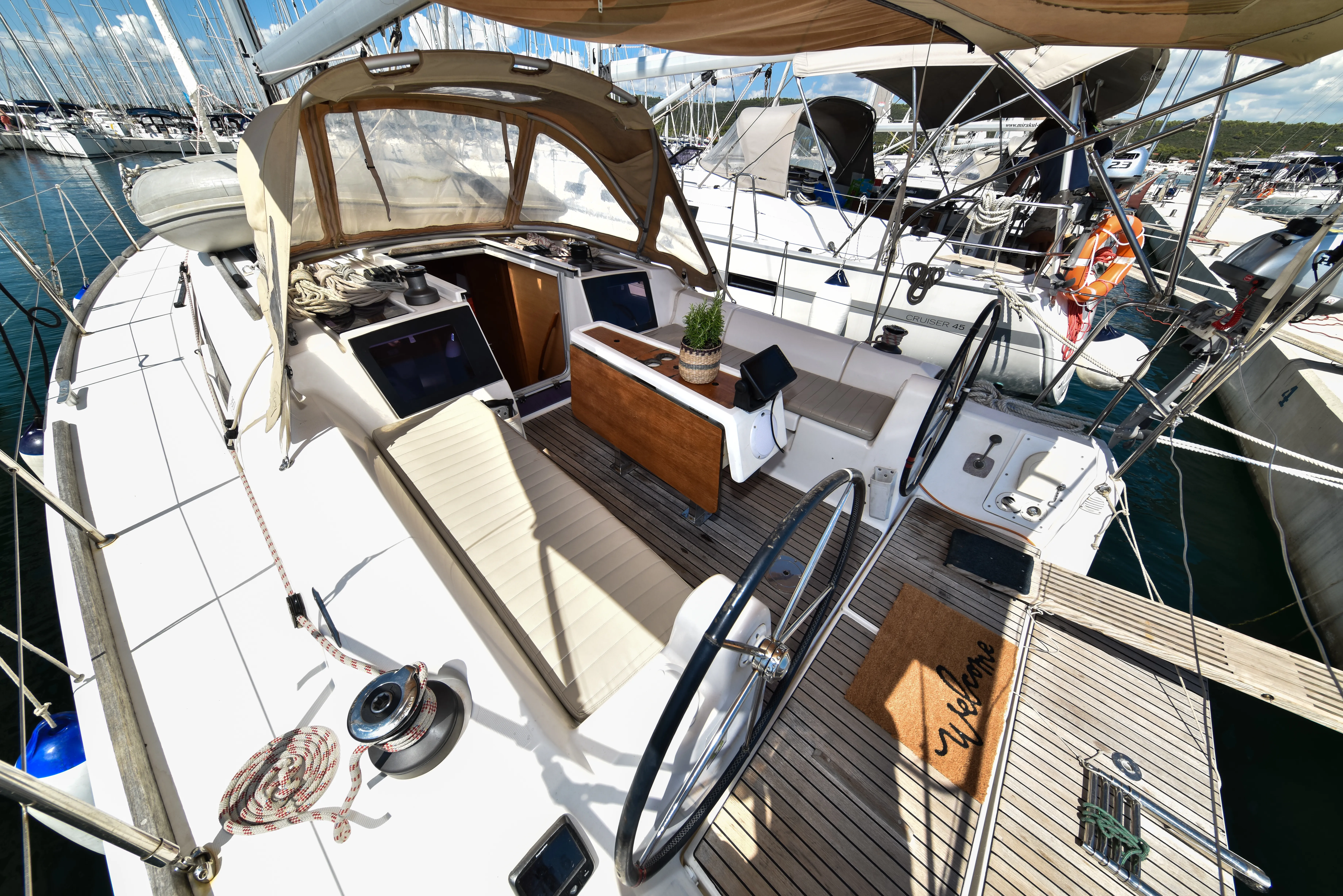 Dufour 350 Grand Large Pape — foto dello yacht n. 23