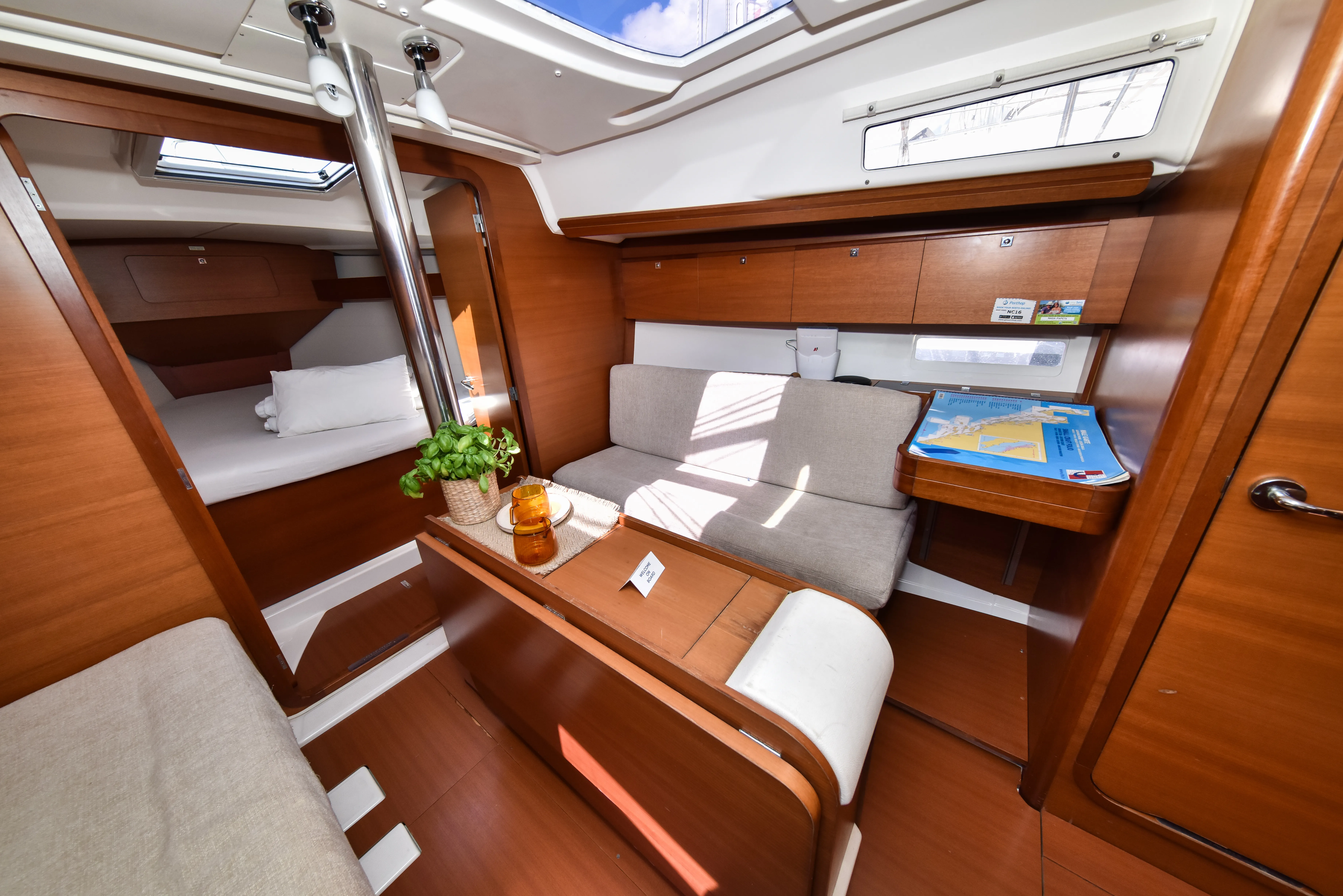 Dufour 350 Grand Large Pape — foto dello yacht n. 20