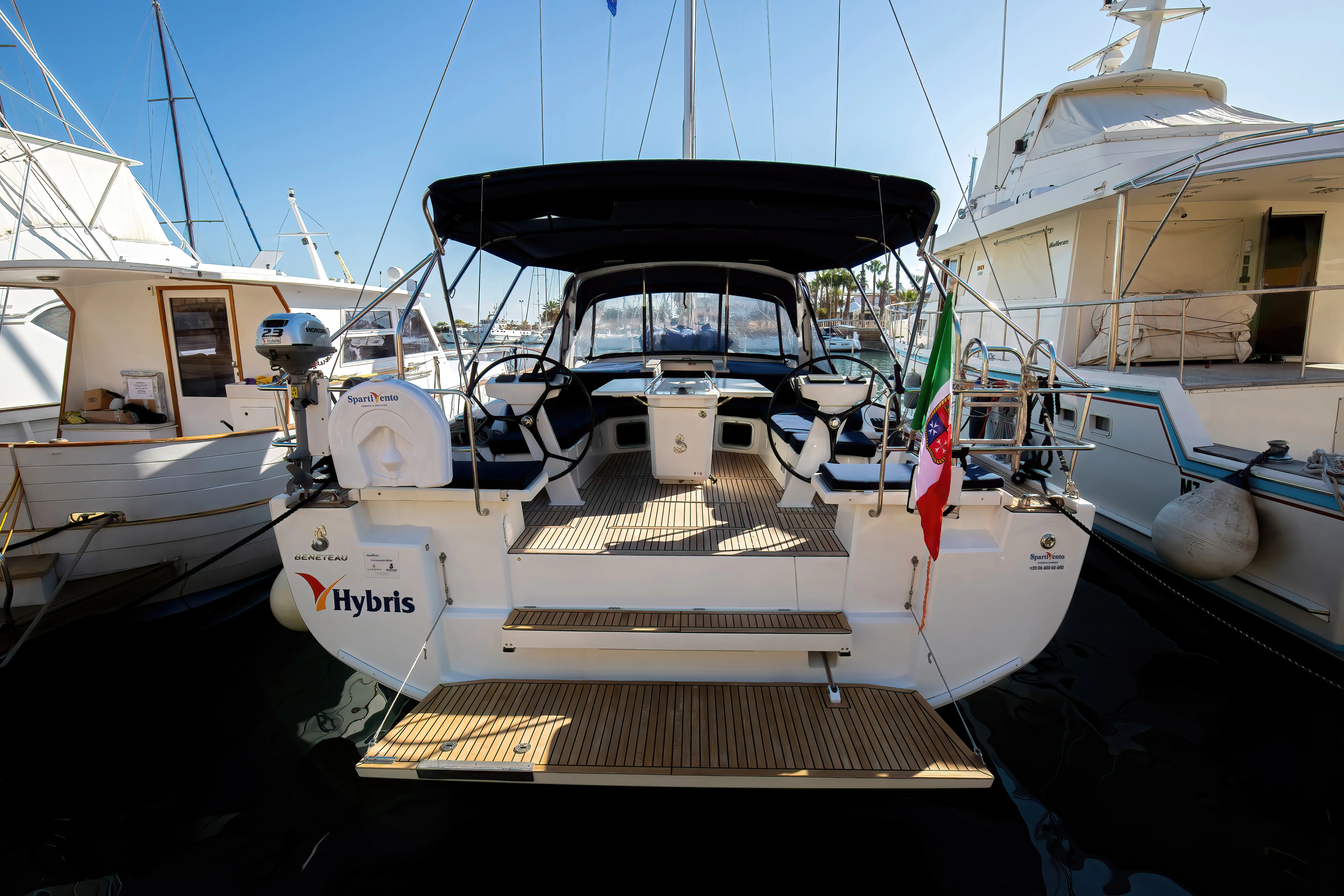 Oceanis 51.1 Hybris - Standard Line — фотография яхты 9