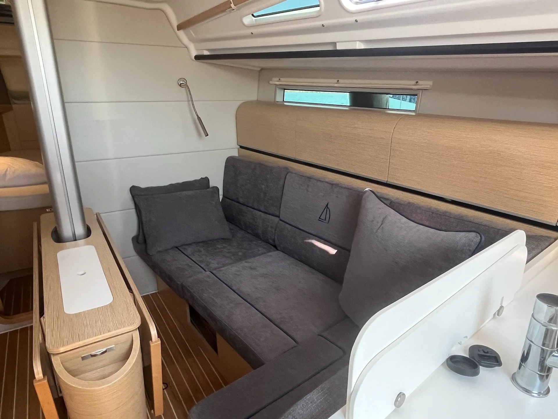 Dehler 38 JENNY — yacht photo 14