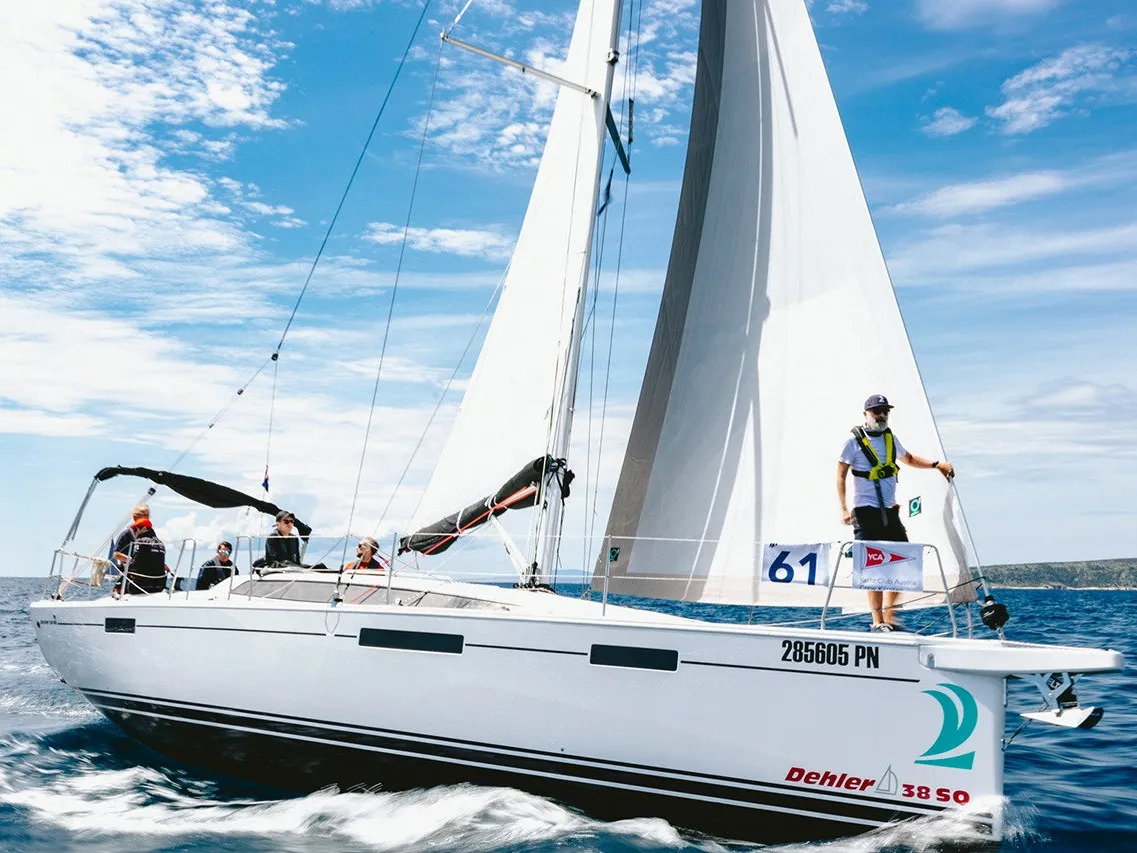 Dehler 38 JENNY — yacht photo 1