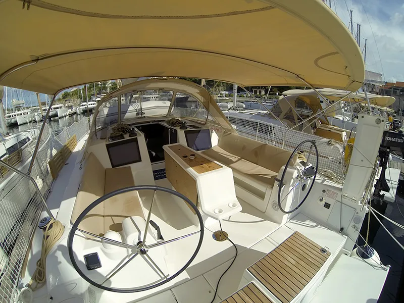 Dufour 412 Grand large Amazing — yacht photo 10