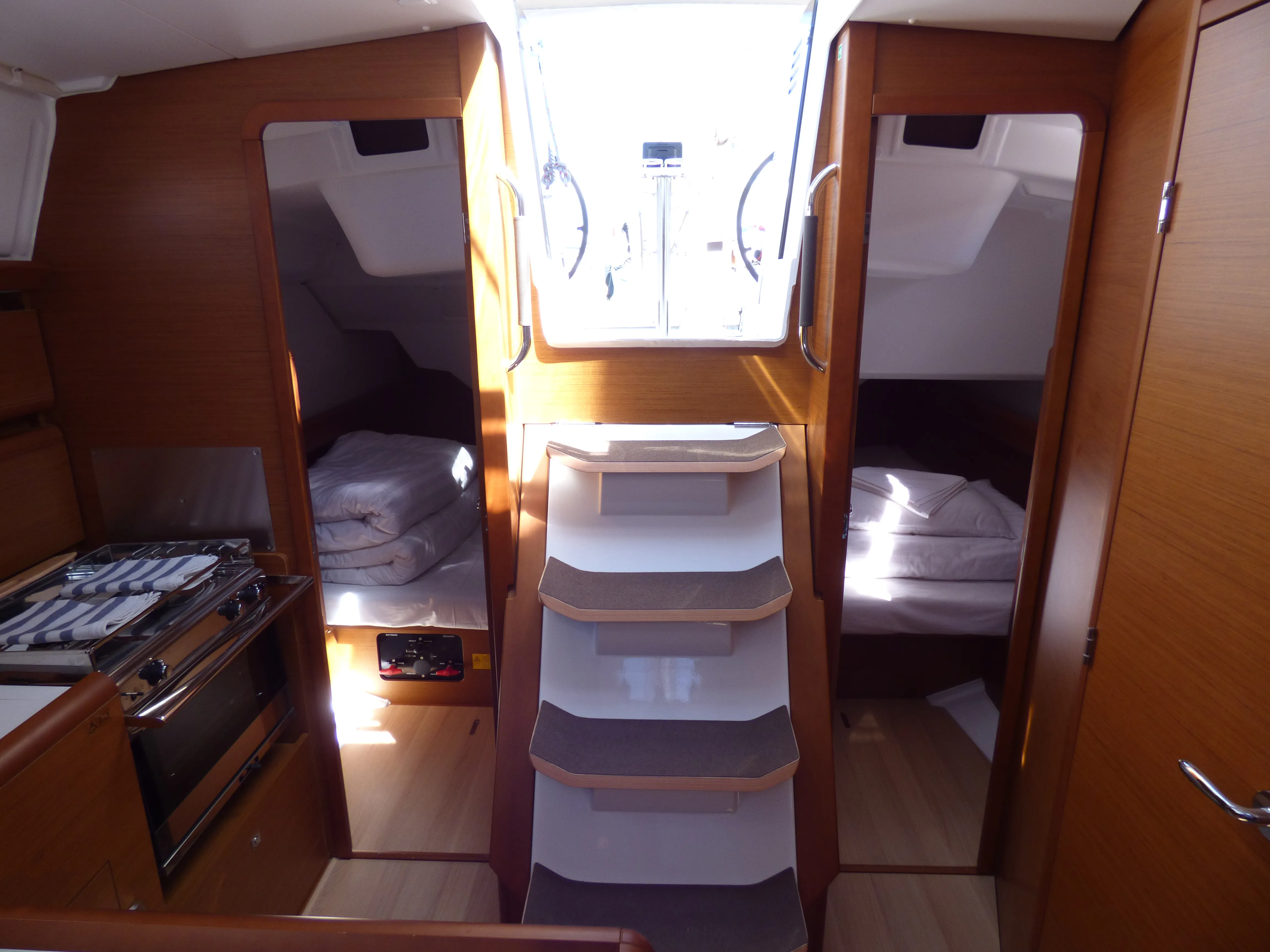 Sun Odyssey 389 VACSKAMATI — фотография яхты 18