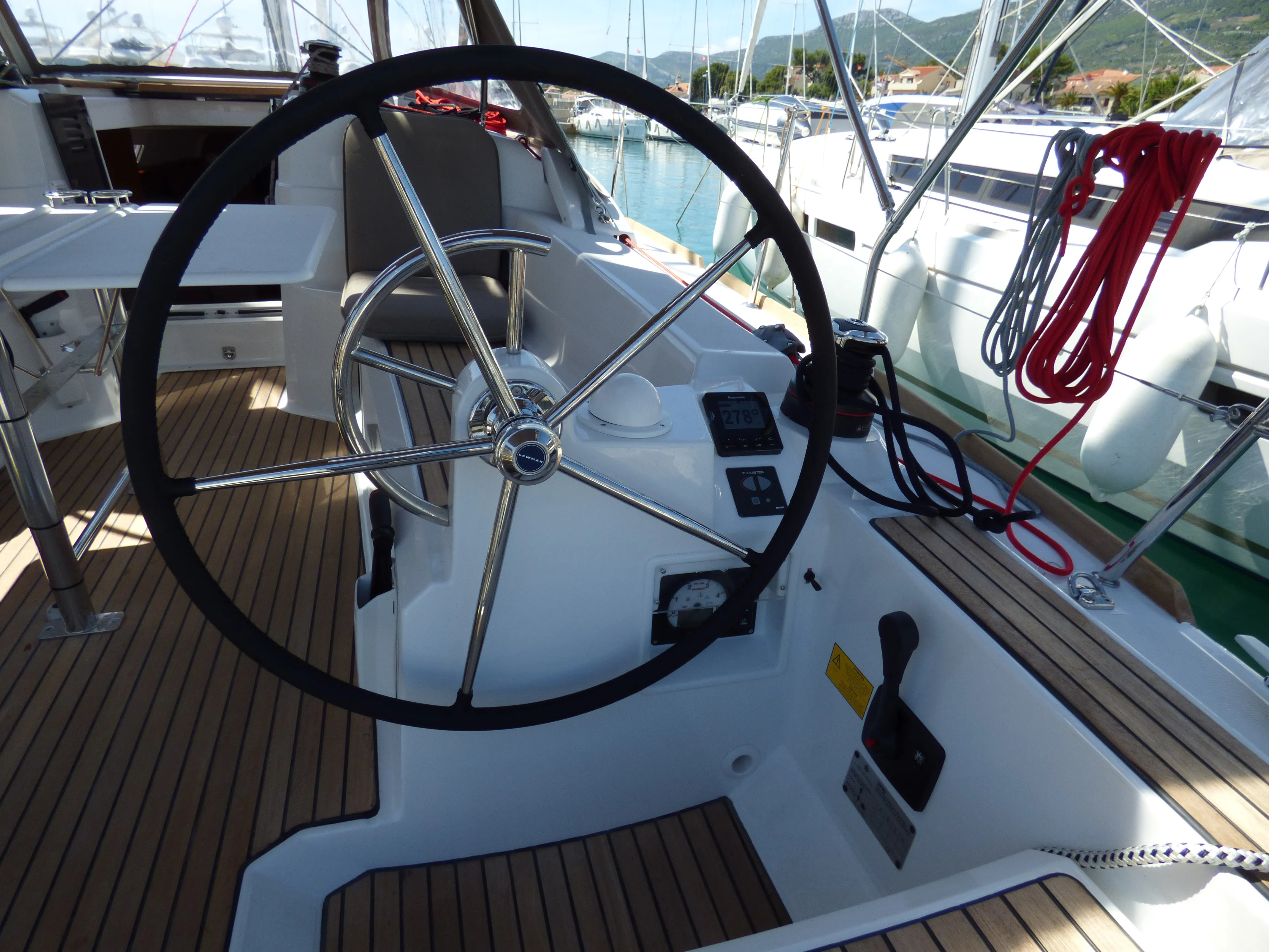 Sun Odyssey 389 VACSKAMATI — фотография яхты 8