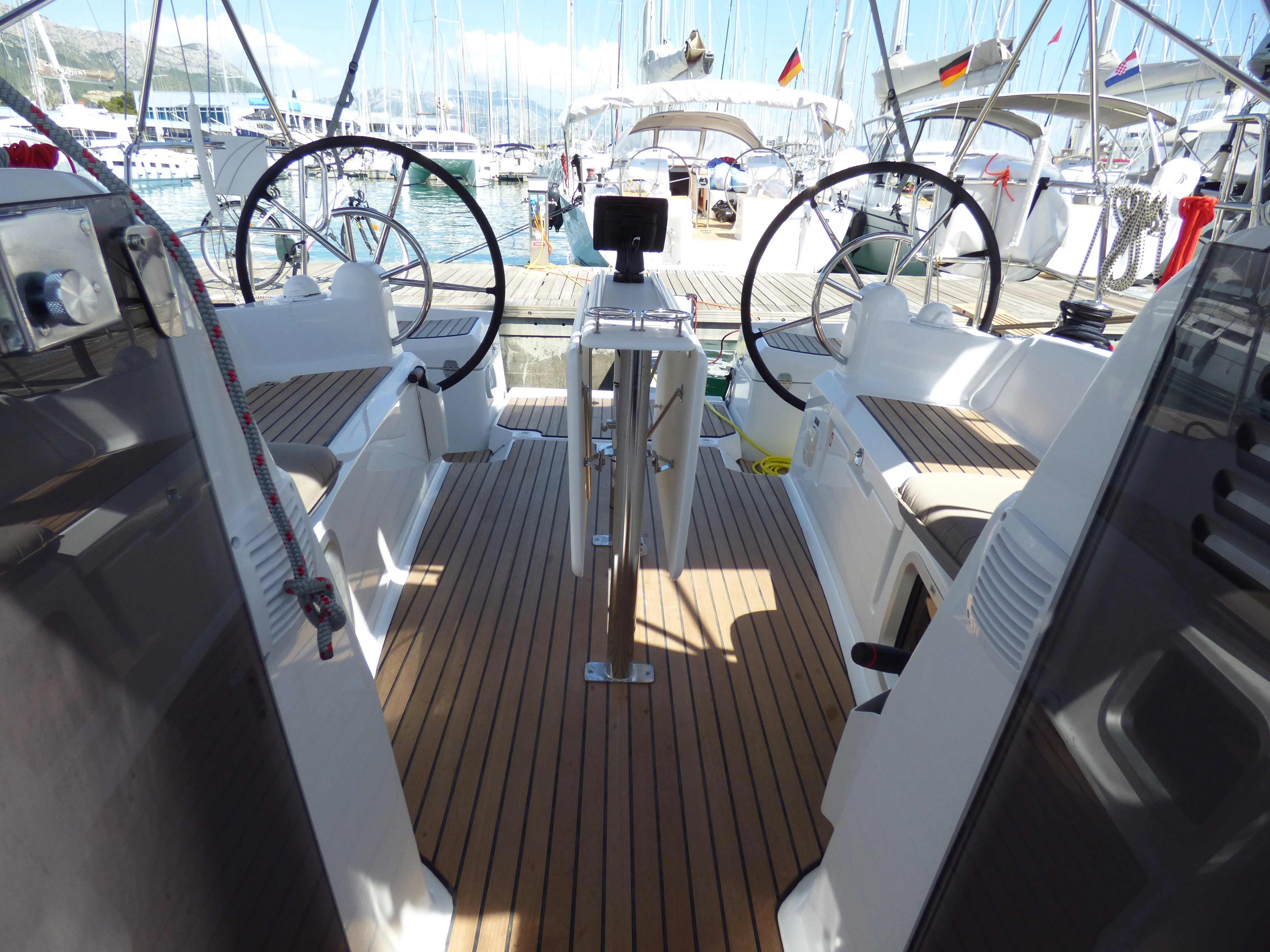 Sun Odyssey 389 VACSKAMATI — фотография яхты 13