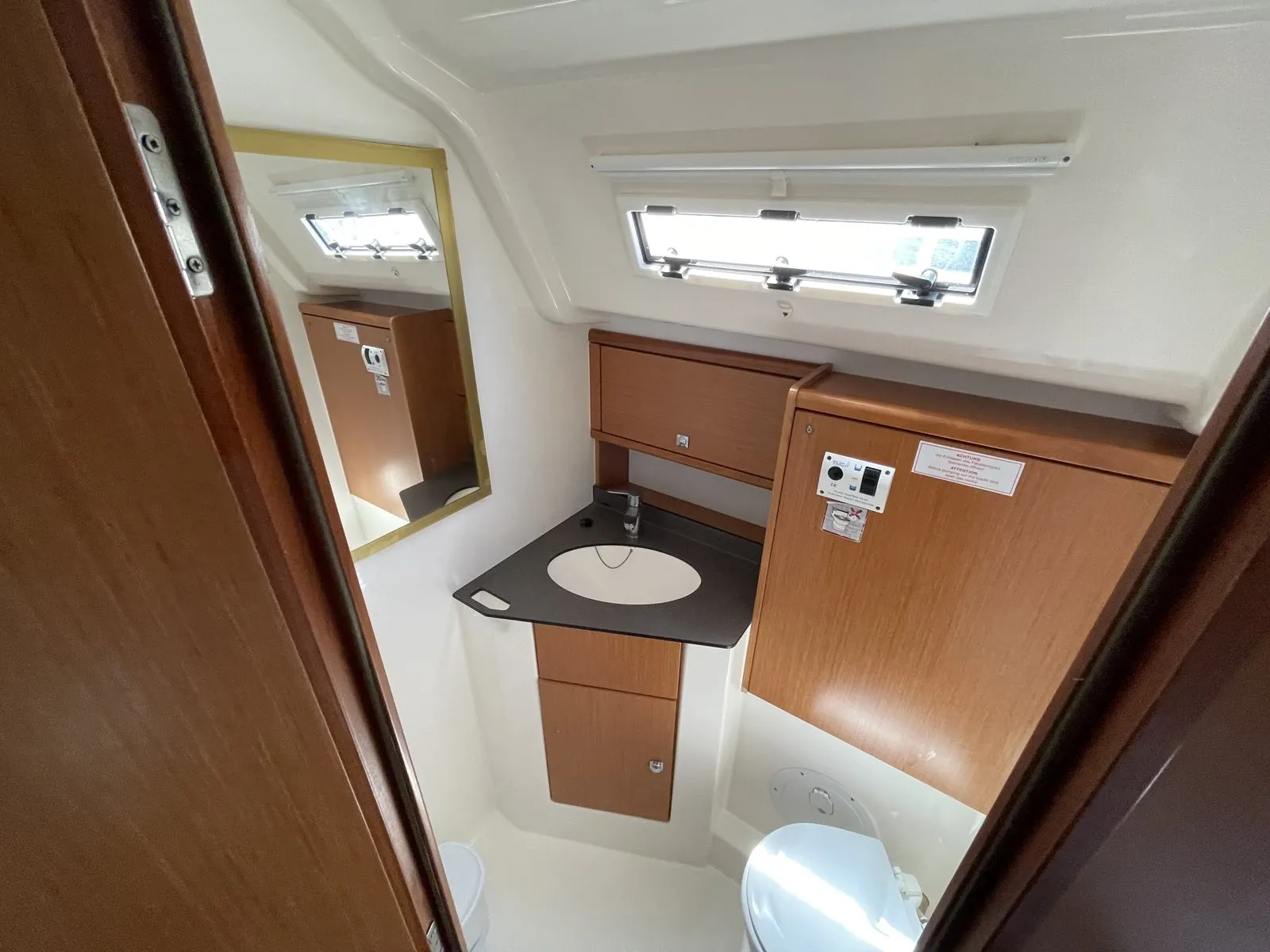Bavaria Cruiser 51 Anemone — Yachtfoto 6