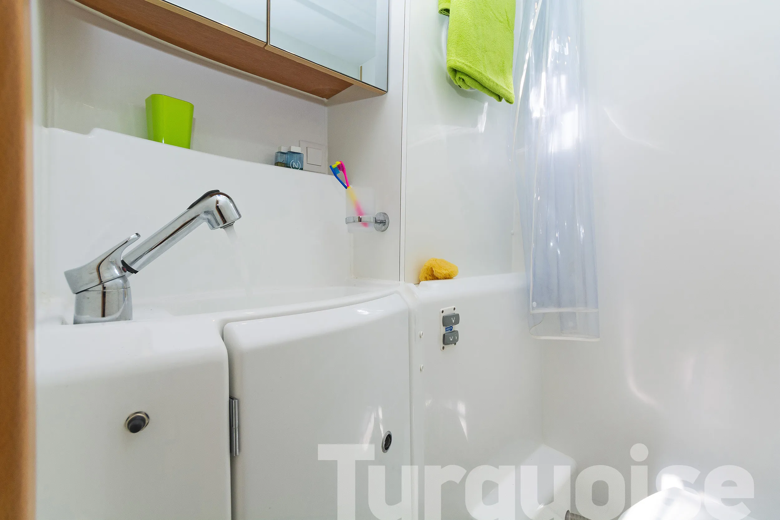 Lagoon 400 S2 Turquoise — фотография яхты 29