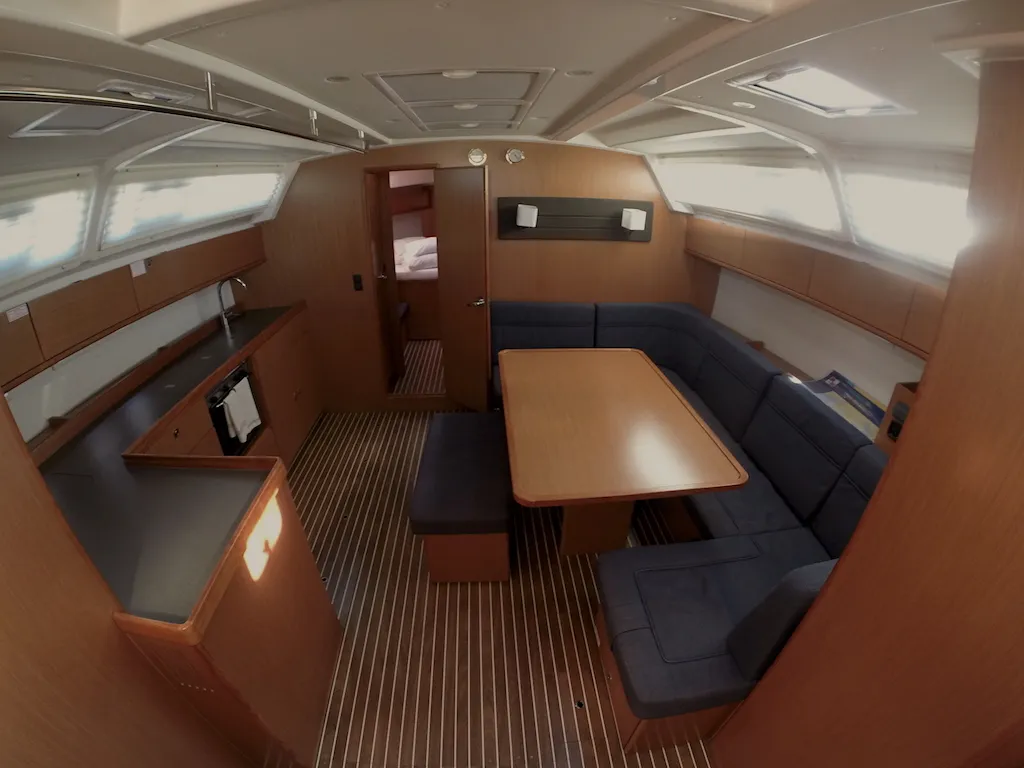 Bavaria Cruiser 46 Eurydika — фотография яхты 5