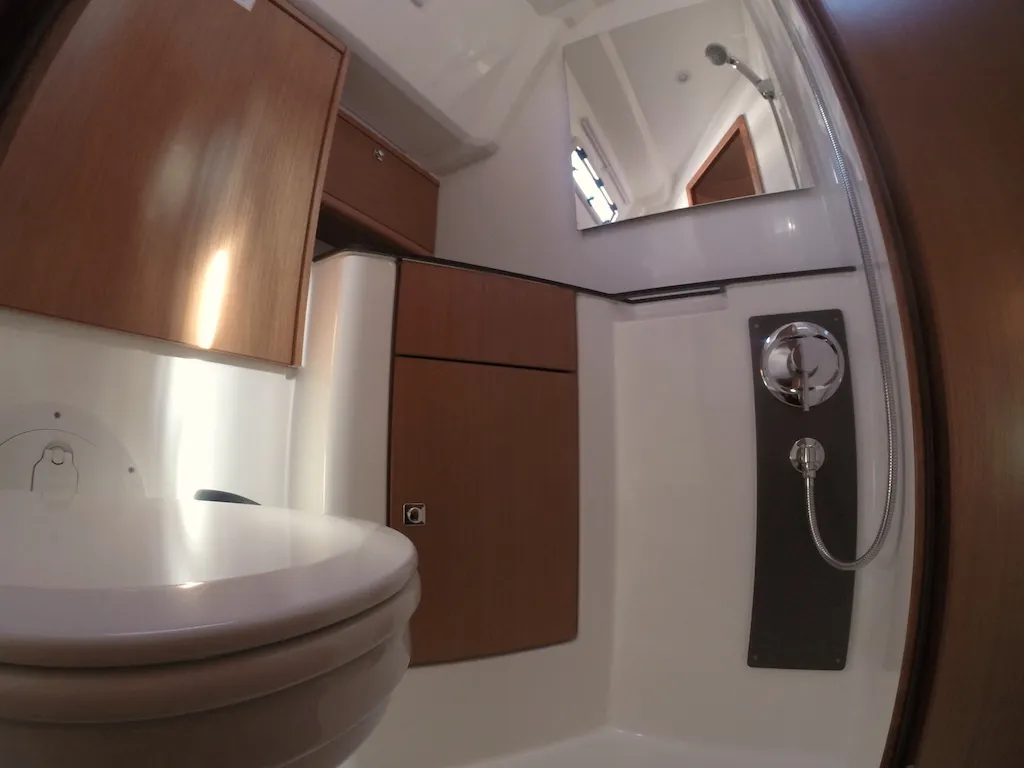 Bavaria Cruiser 46 Eurydika — фотография яхты 2