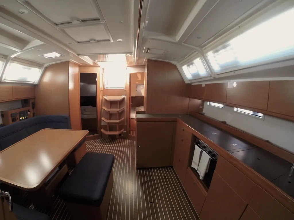 Bavaria Cruiser 46 Eurydika — фотография яхты 11