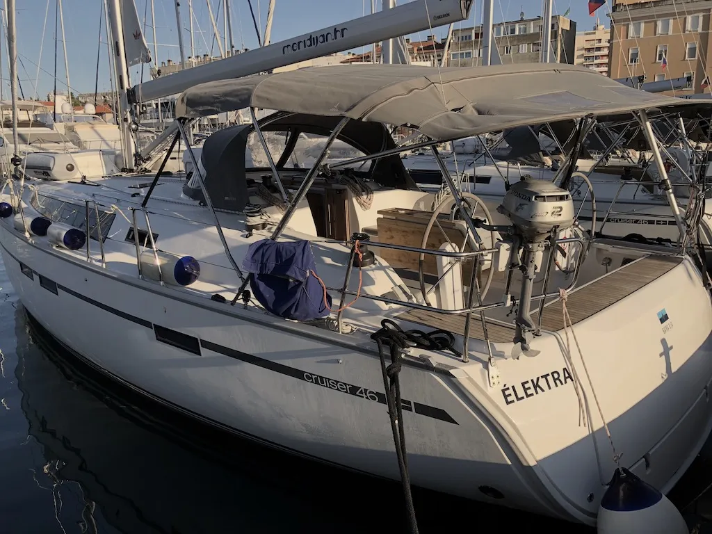 Bavaria Cruiser 46 Elektra — фотография яхты 17