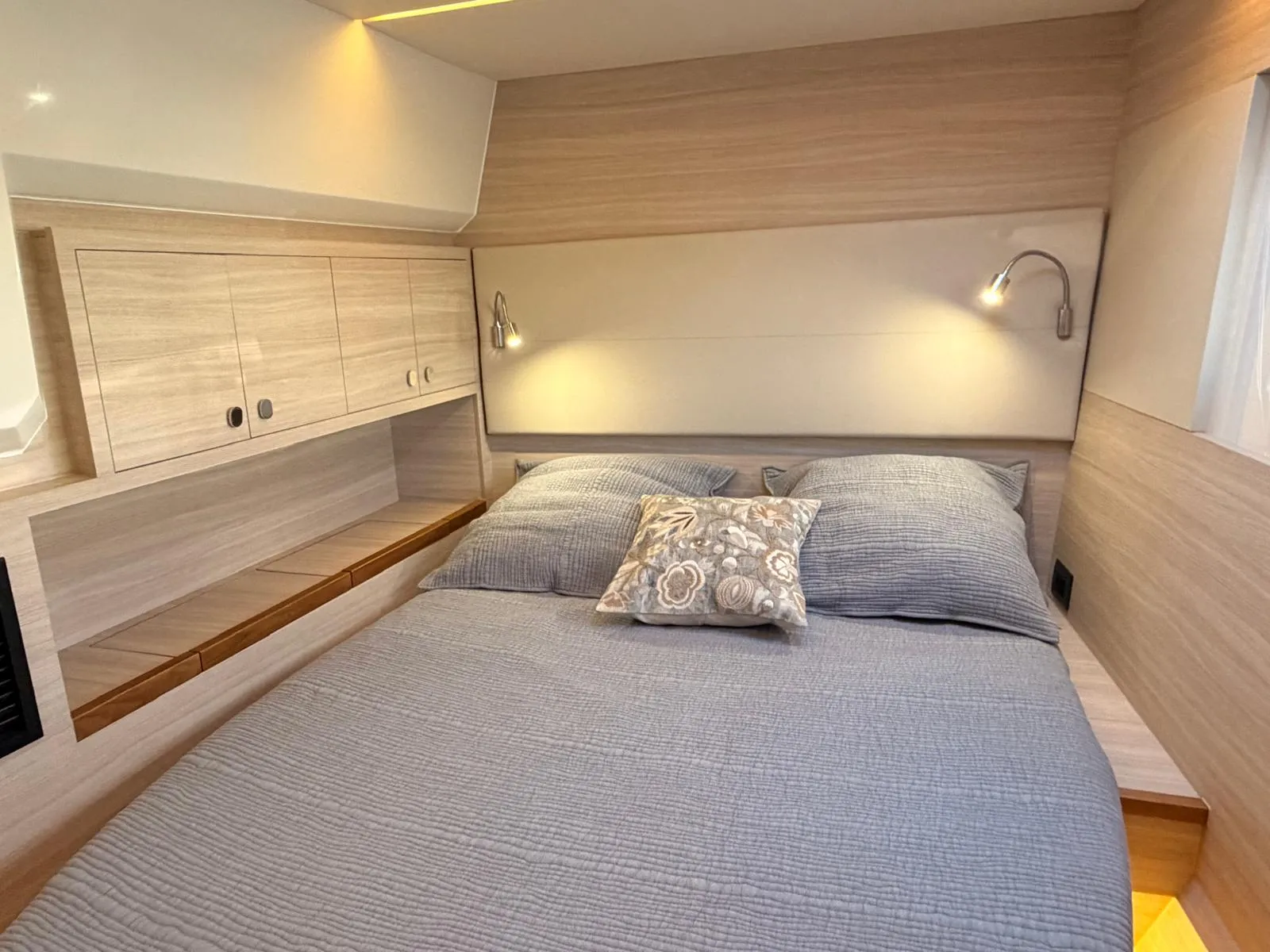 Aquila 45 — foto dello yacht n. 42