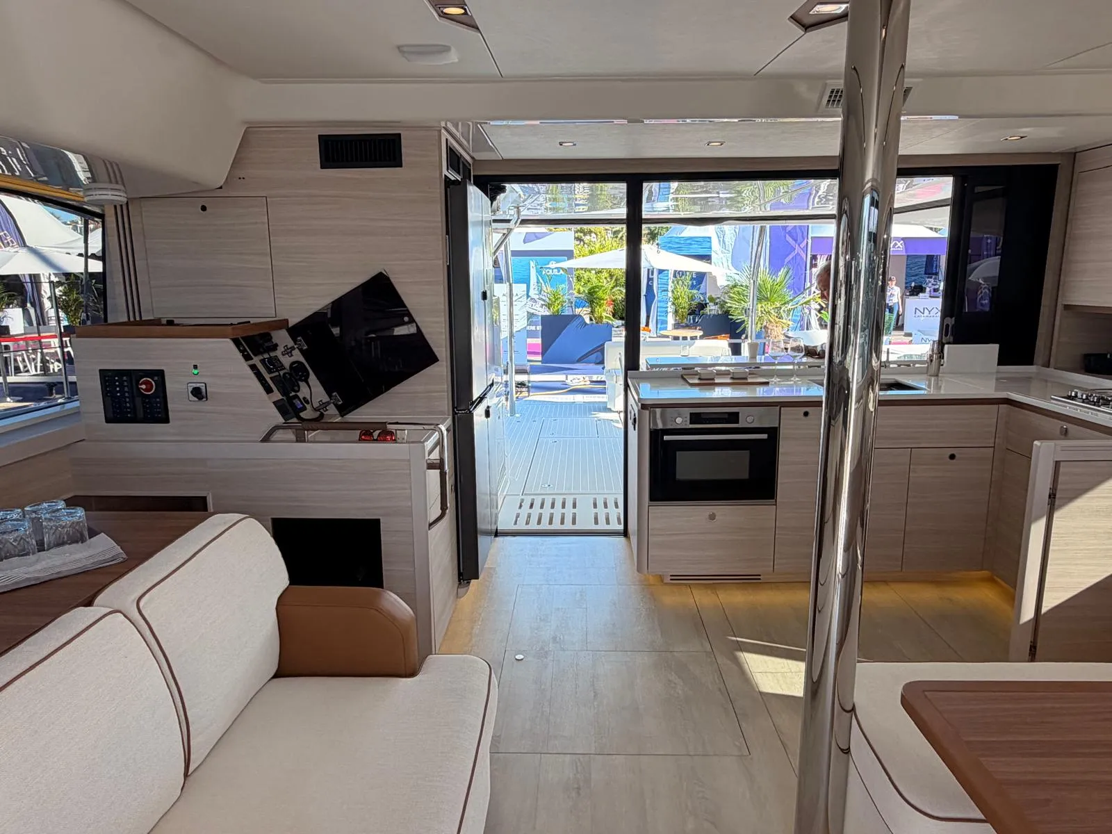 Aquila 45 — foto dello yacht n. 41