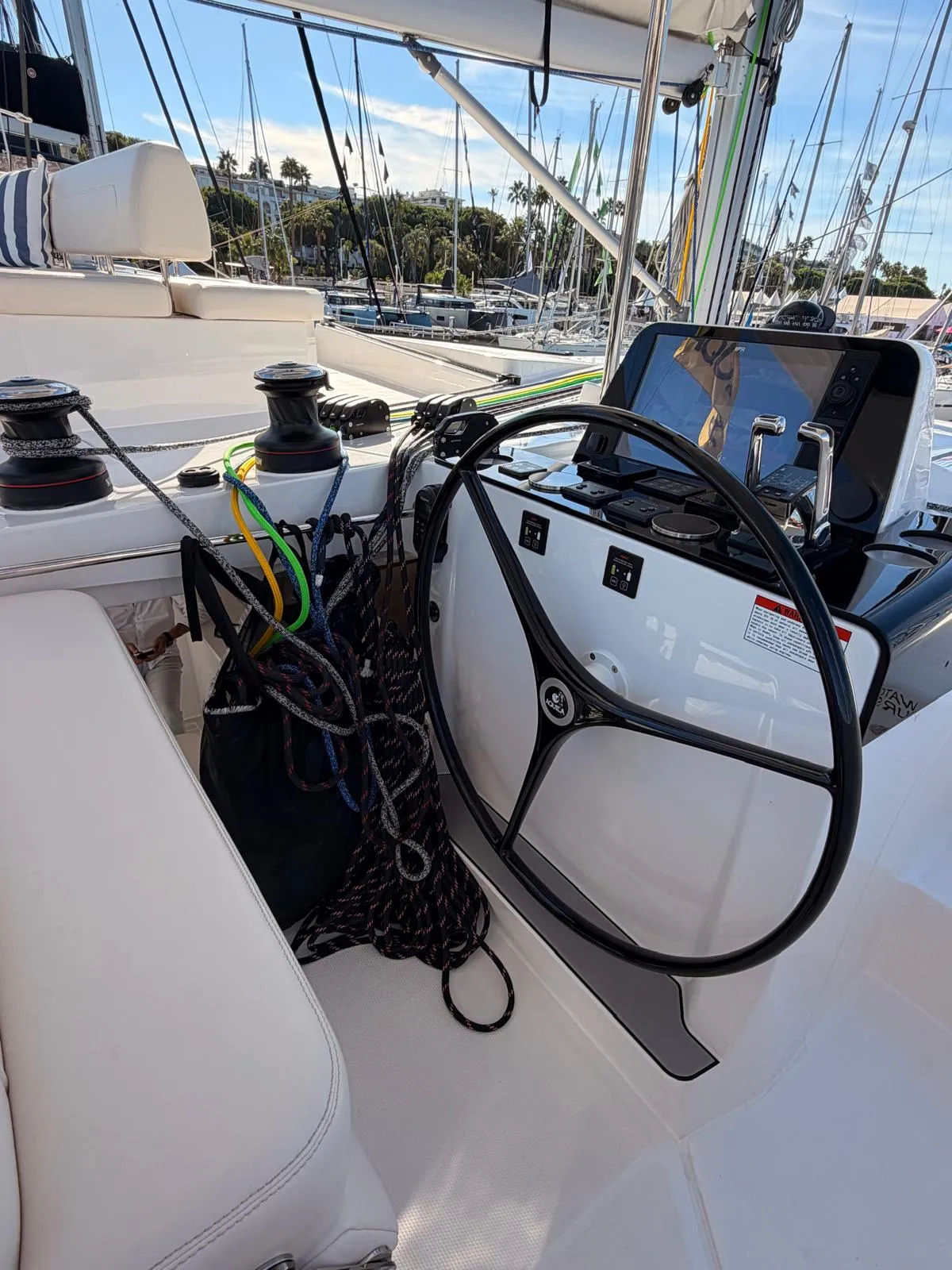 Aquila 45 — foto dello yacht n. 21