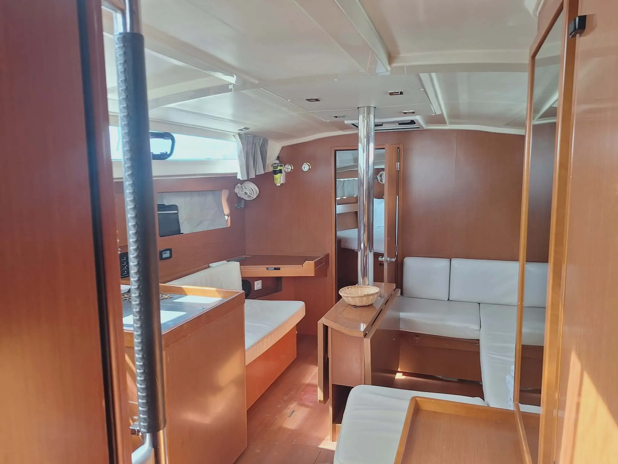 Oceanis 41.1 IKARIA — foto del yate n.º 5