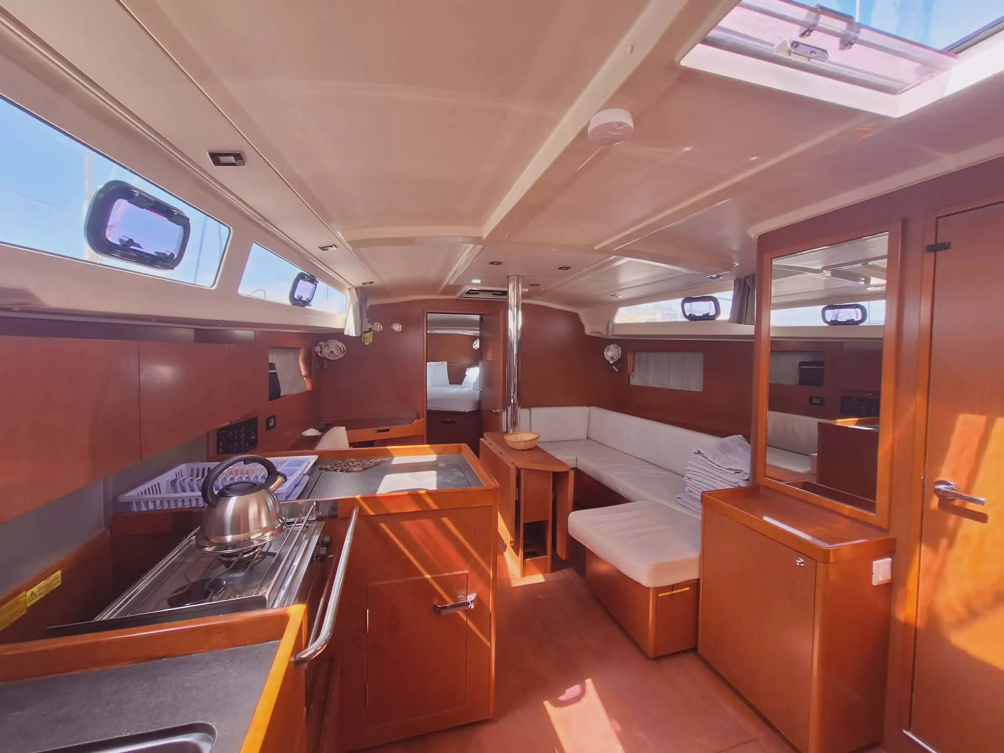 Oceanis 41.1 IKARIA — foto del yate n.º 6