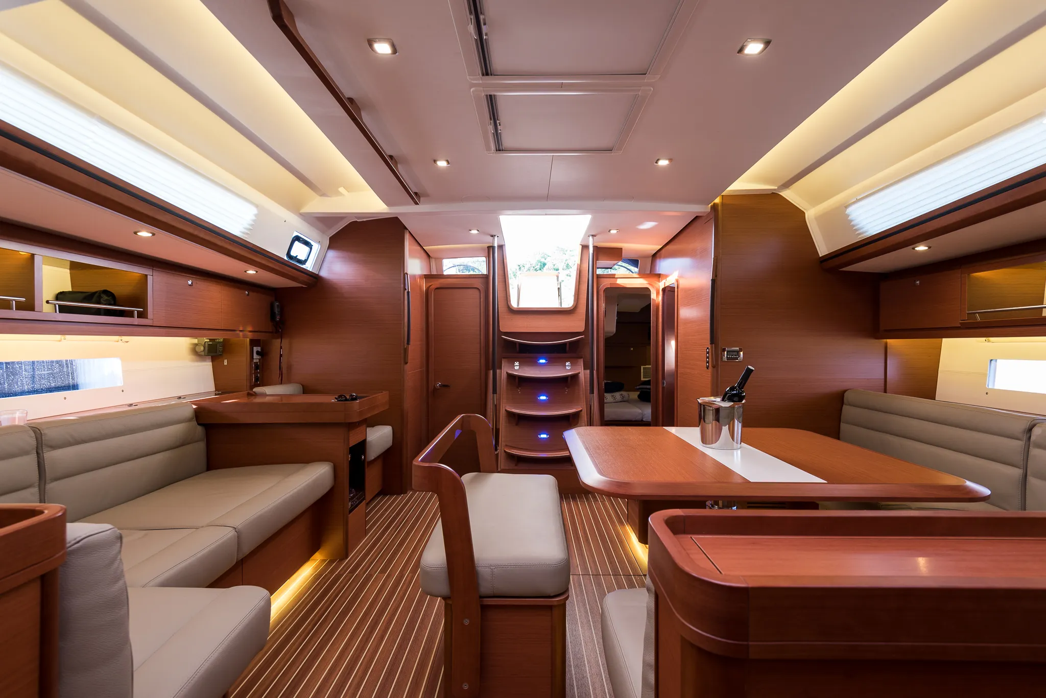 Dufour 560 Grand Large PETROVICH — jahtikuva 11