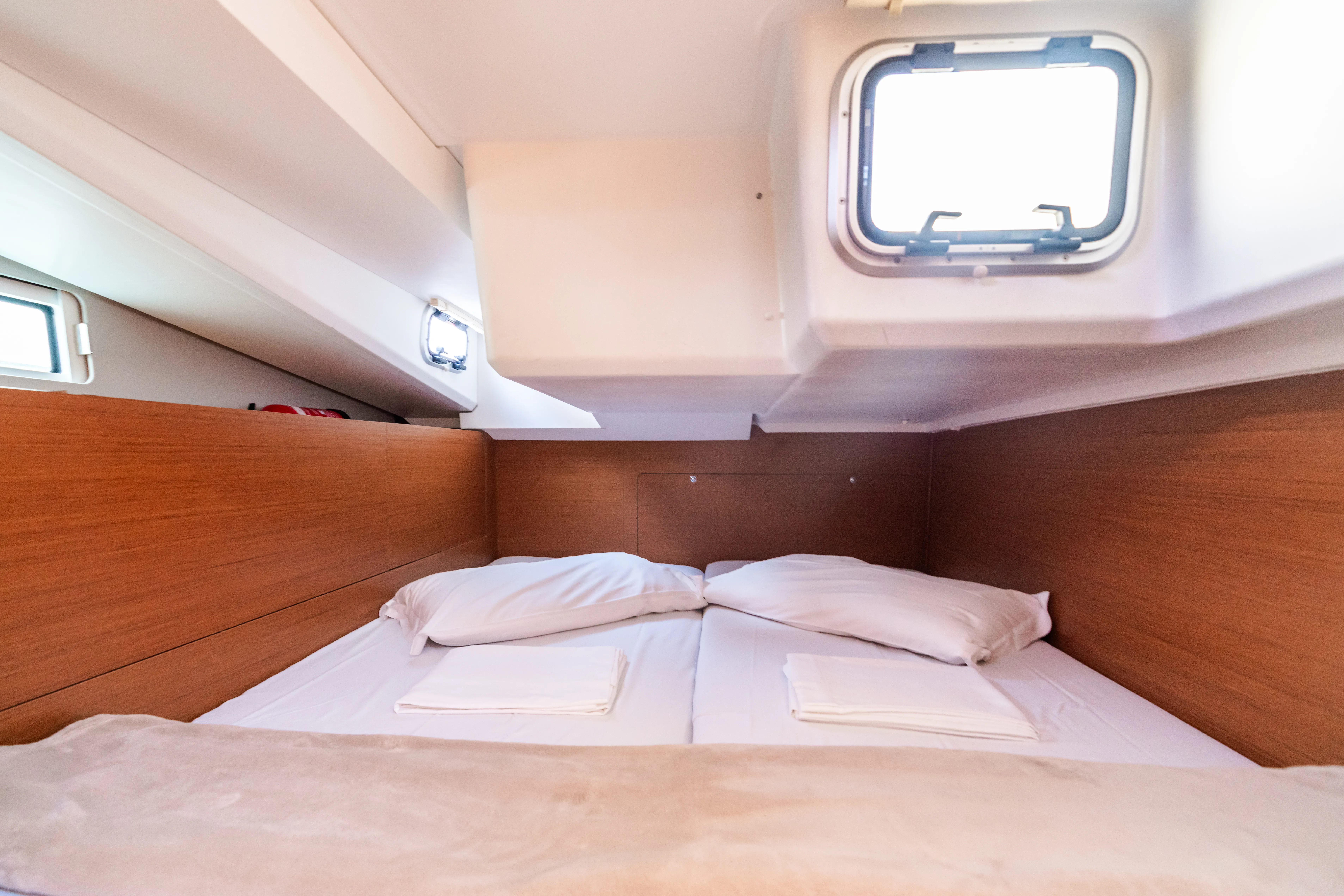 Sun Odyssey 440 Diana - Standard line — фотография яхты 20