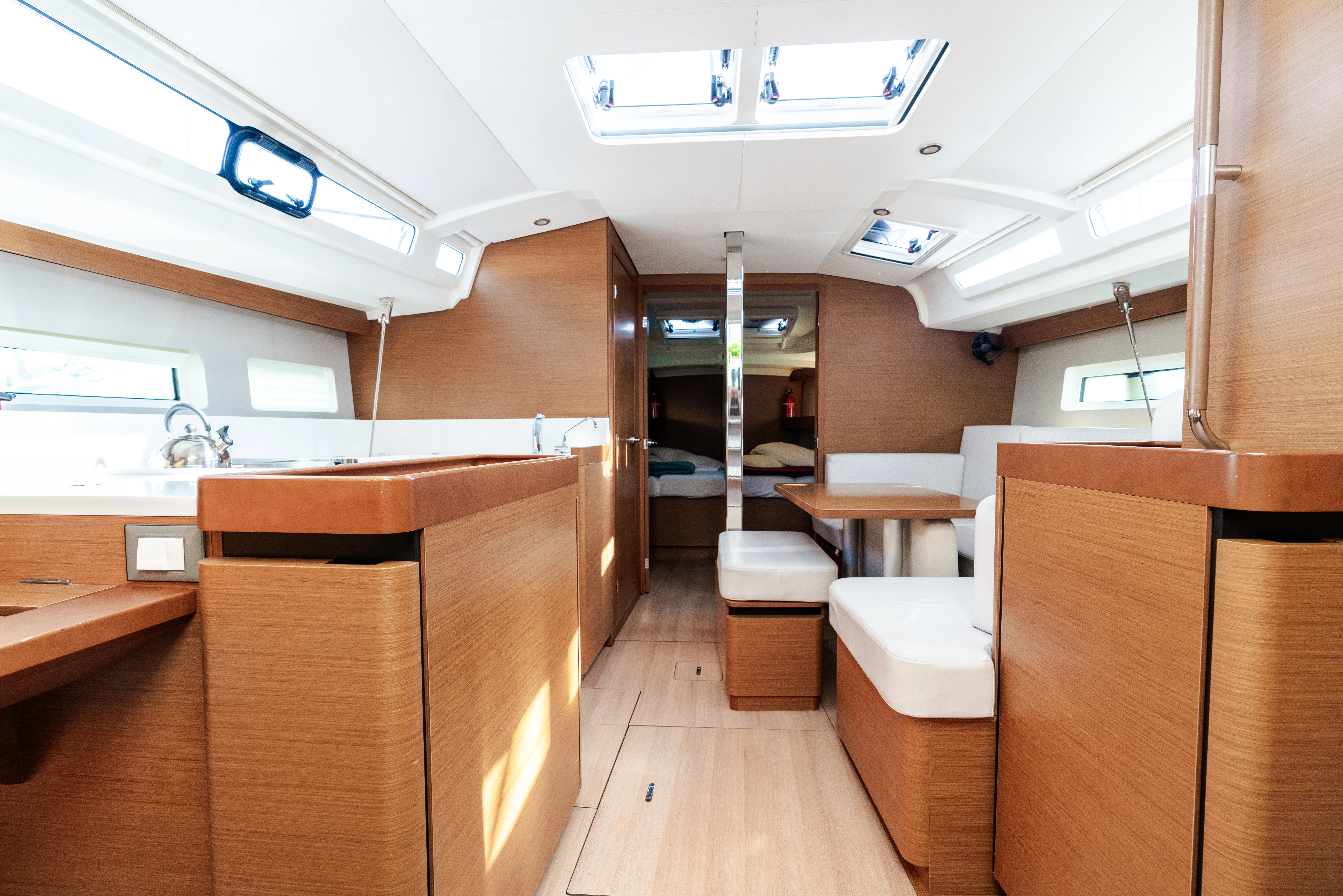 Sun Odyssey 440 Diana - Standard line — фотография яхты 25