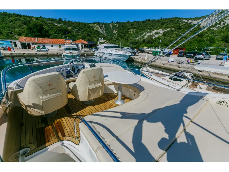 Prestige 36 Fly Dodo — yachtbilde 2