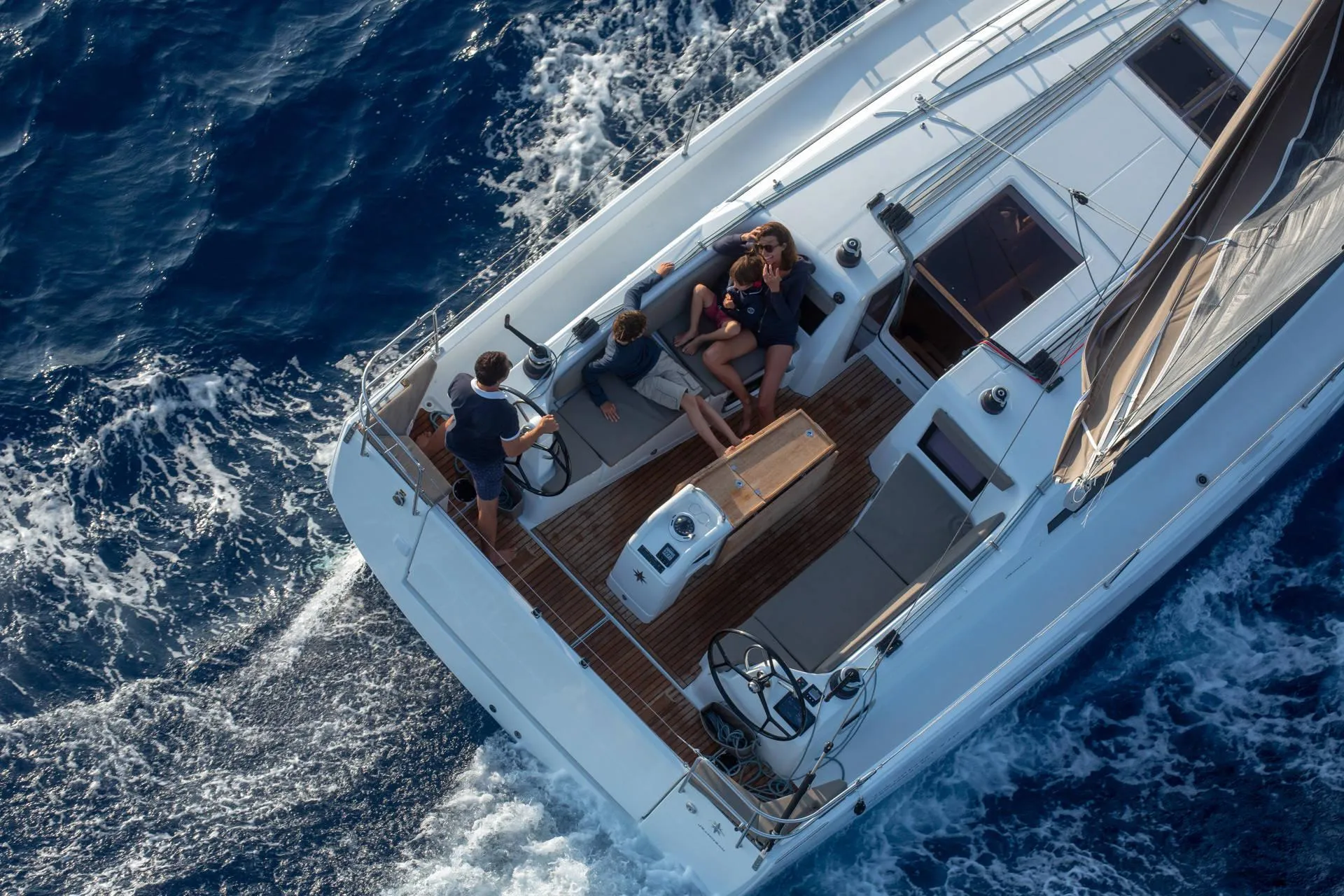 Sun Odyssey 410 GAIA — foto dello yacht n. 9