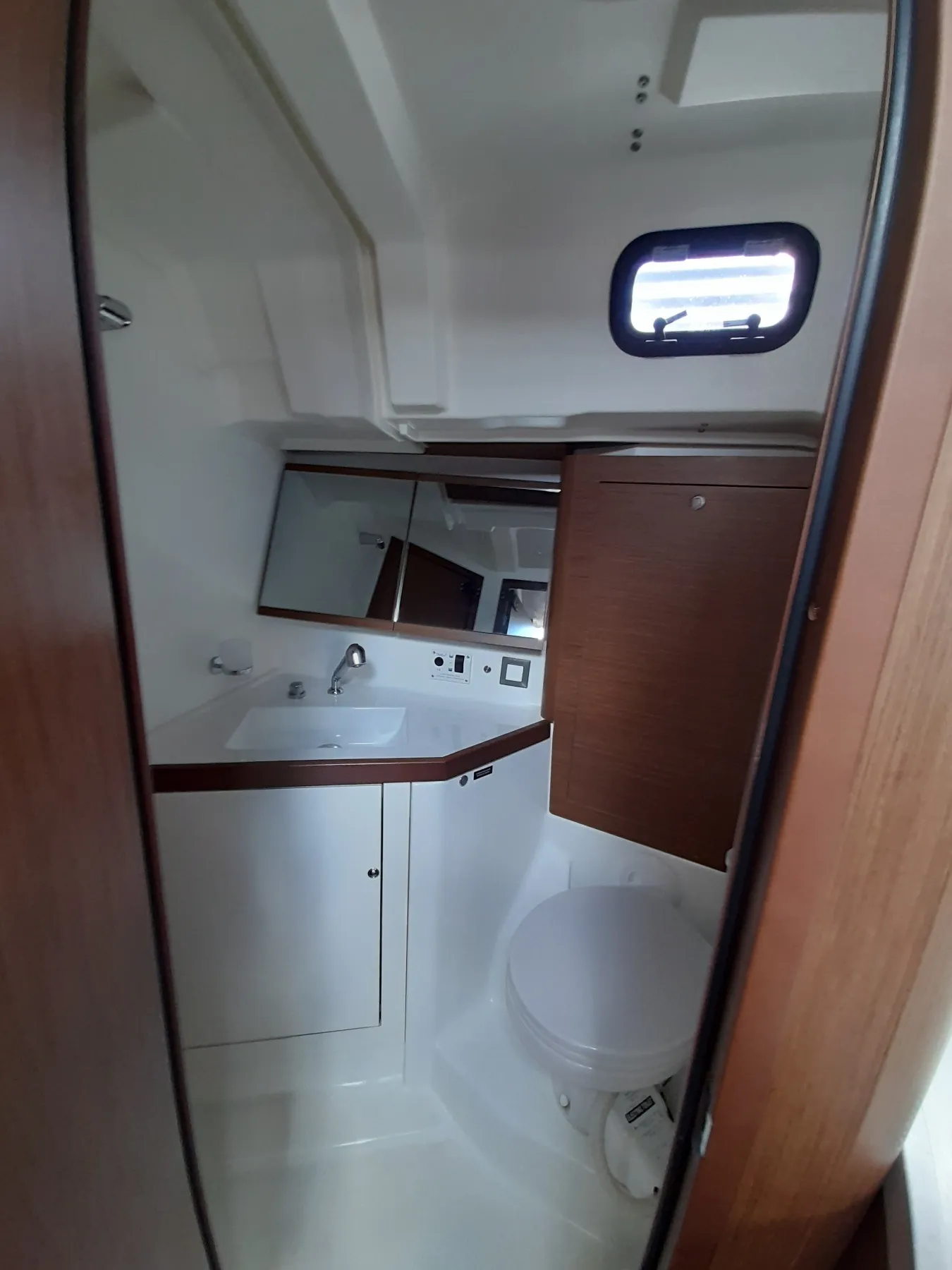 Oceanis 46.1 LUNA — фотография яхты 6