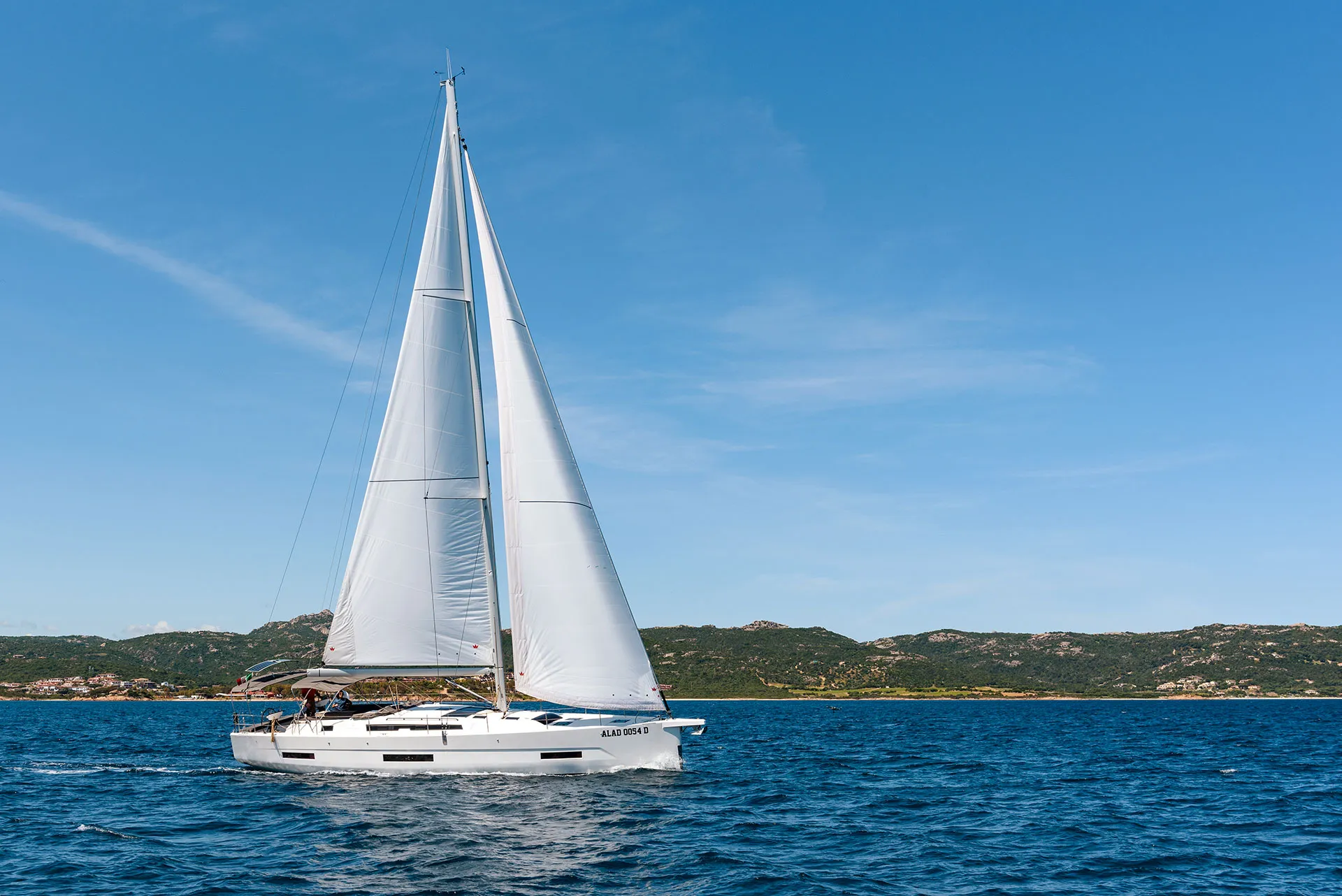 Dufour 530 Olimpia - A/C, Generator, Water maker — yacht photo 2
