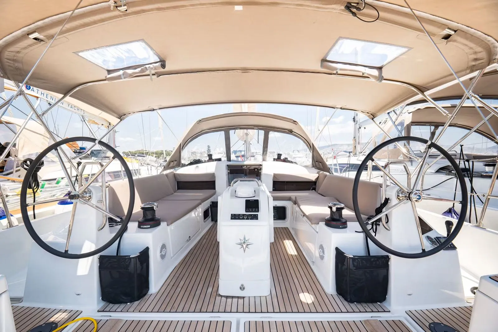 Sun Odyssey 440 Simoun (Pax 10) — fotografia jachty 2