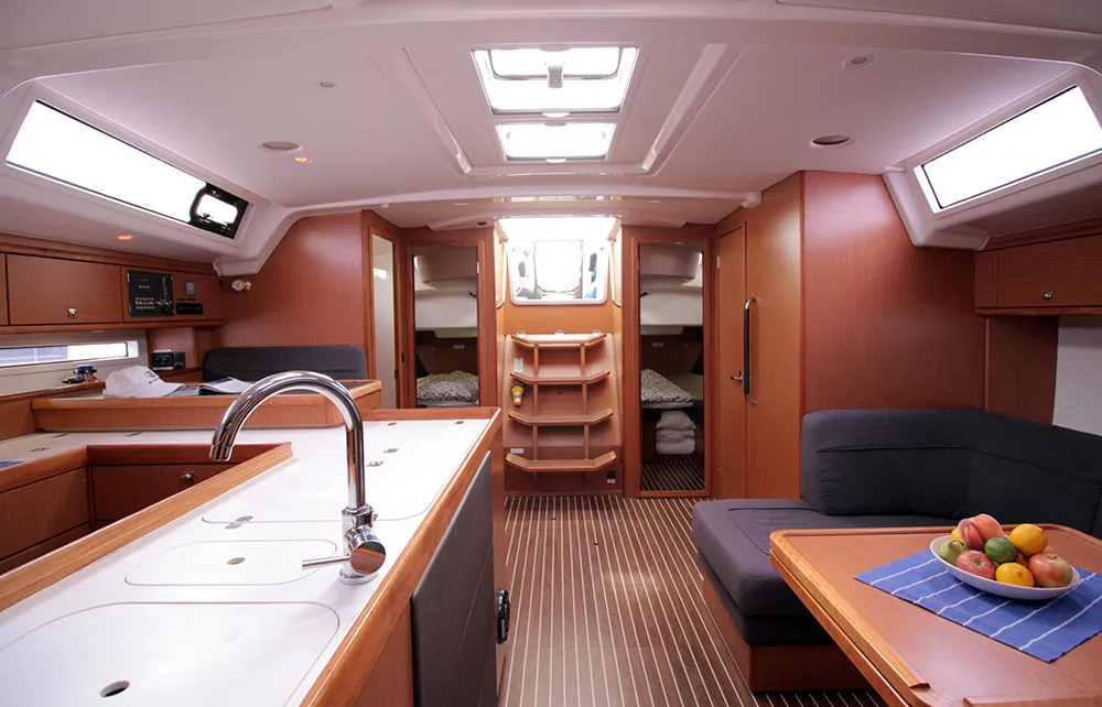Bavaria Cruiser 56 Maximum — jahtikuva 2