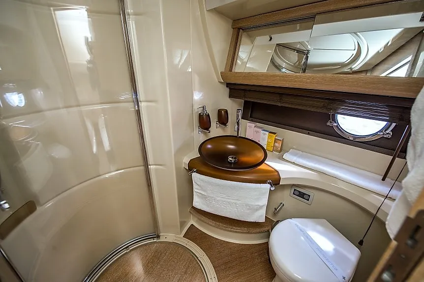 Azimut 47 Skyfall MY — yacht photo 19
